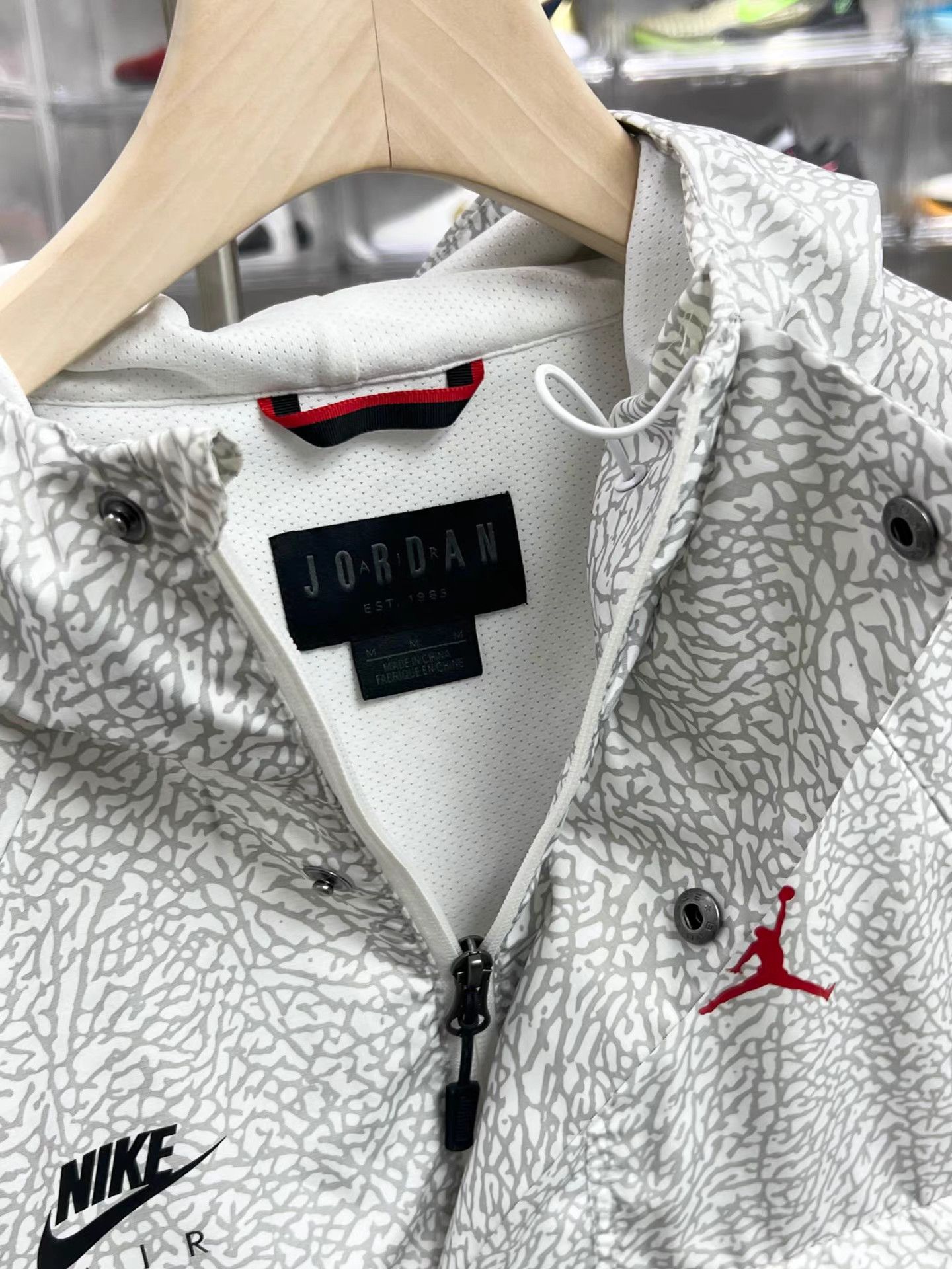 Jordan Brand JORDAN Hooded Half-Zip Sweatshirt K15 Size US M / EU 48-50 / 2 - 5 Thumbnail