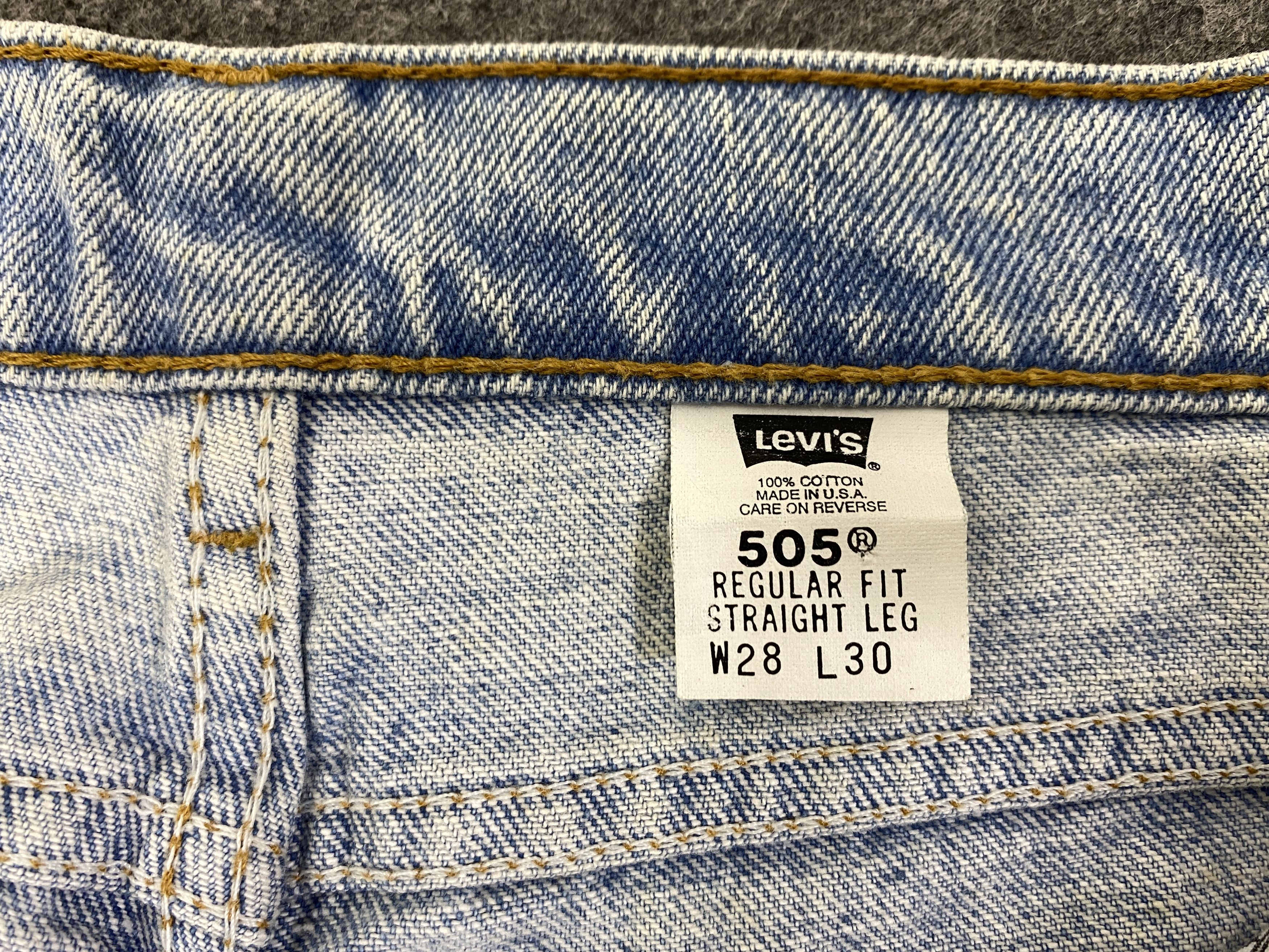 Levi's Light Blue Wash Vintage Levis 505 USA Jeans 28x29 - JN3161 Size US 28 / EU 44 - 9 Thumbnail