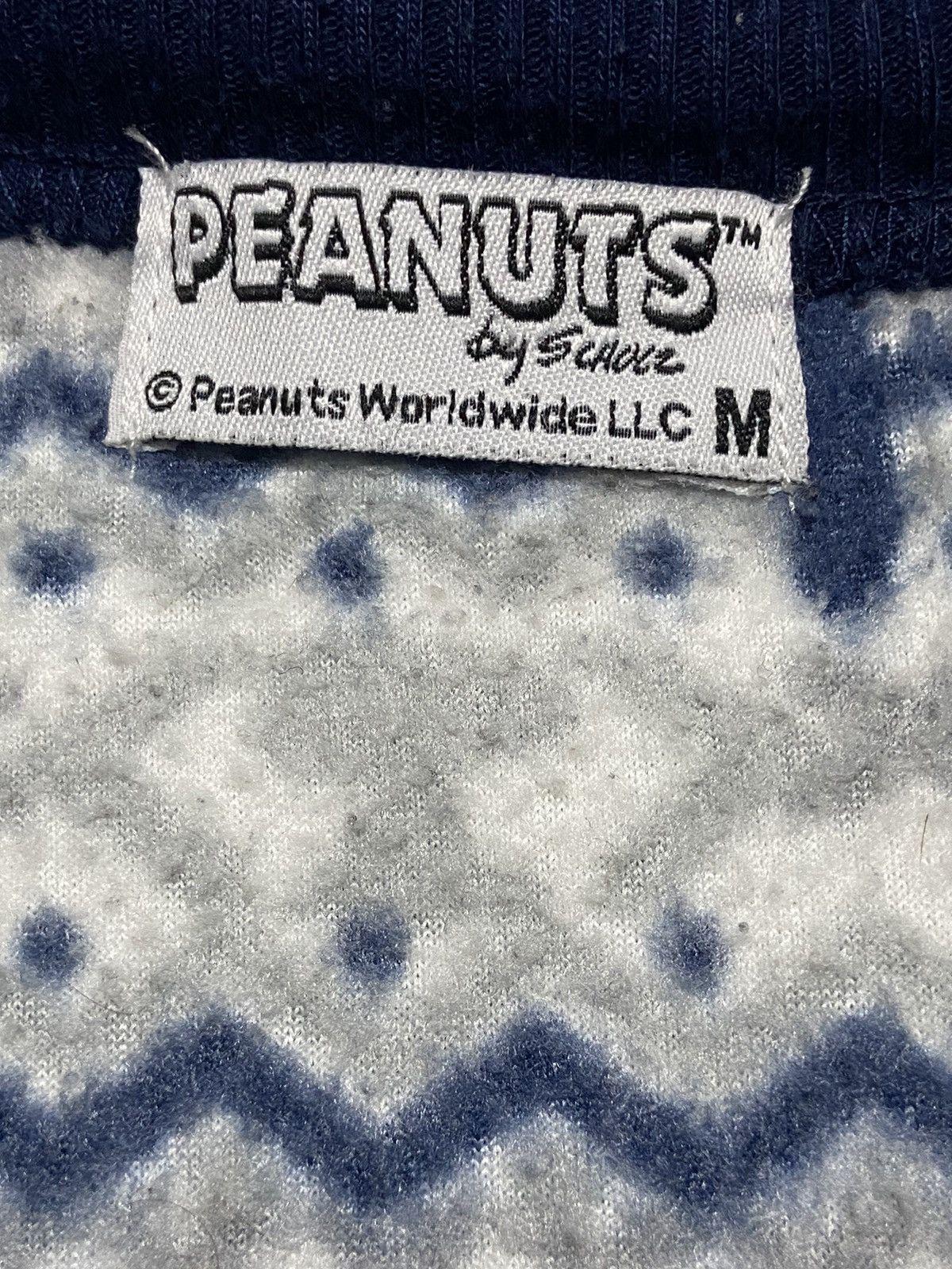 Disney × Peanuts Peanuts Snoopy AOP Fleece Cardigan Size M / US 6-8 / IT 42-44 - 3 Thumbnail