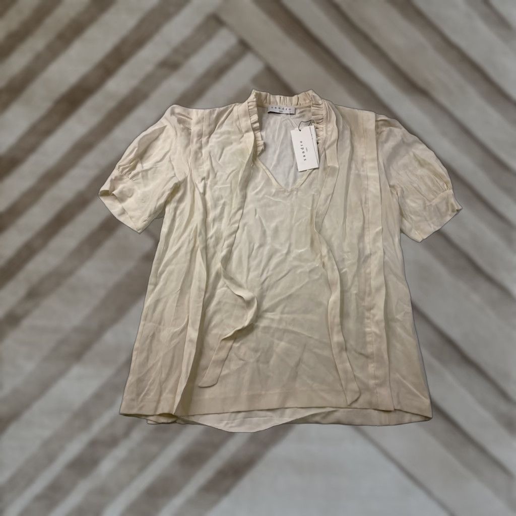 Sandro NWT Sandro Blouse Shirt Womens Silk Beige V-Neck Bow Long Sleeve Size 1 Paris Basic Work Formal Fall Spring Winter Size XS / US 0-2 / IT 36-38 - 1 Thumbnail