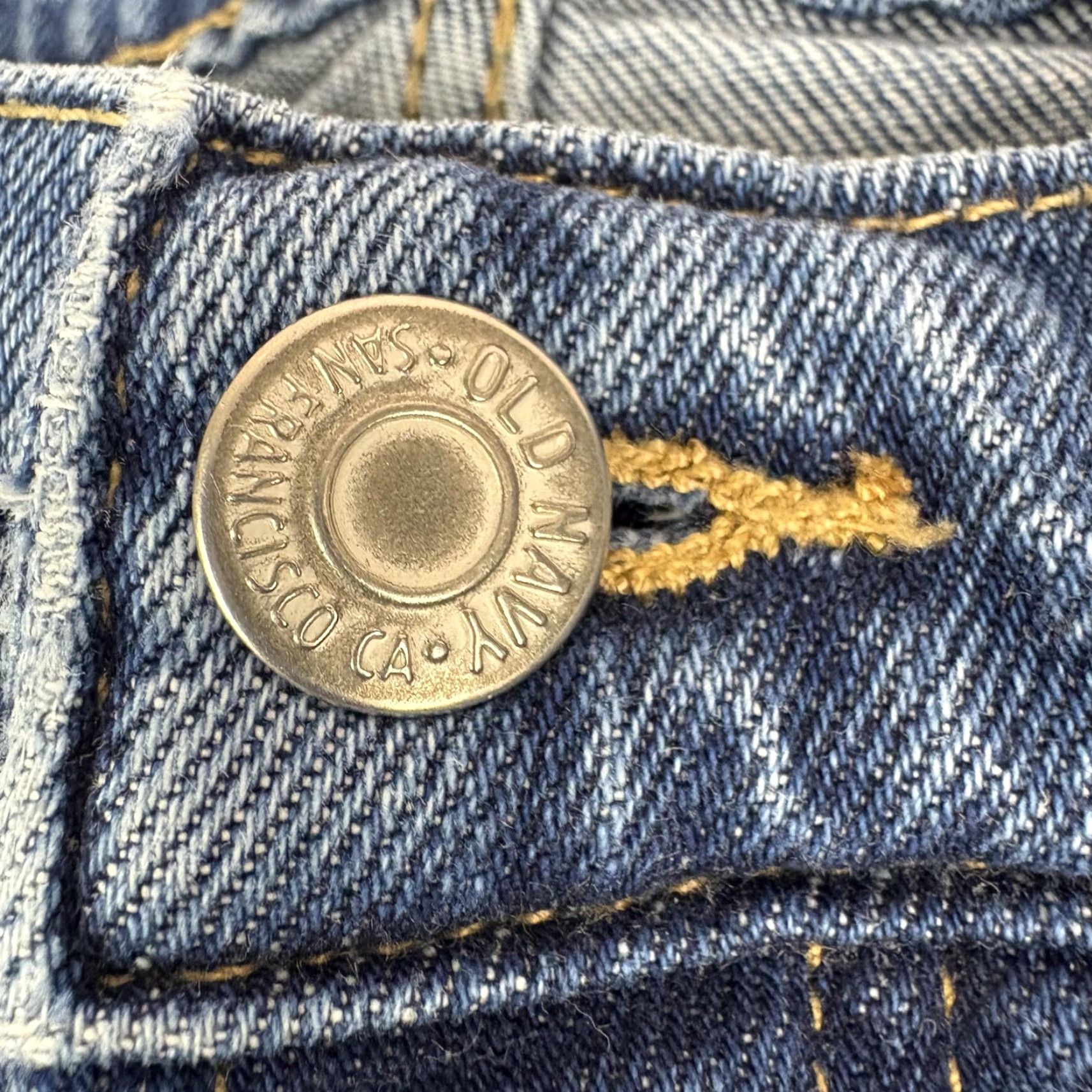 Old Navy Old Navy Jeans Womens 8 Blue Sky-Hi Straight Extra High Rise Distressed Denim Medium Blue 27 Inseam 27 In Womens Jeans Size 30" / US 8 / IT 44 - 5 Thumbnail