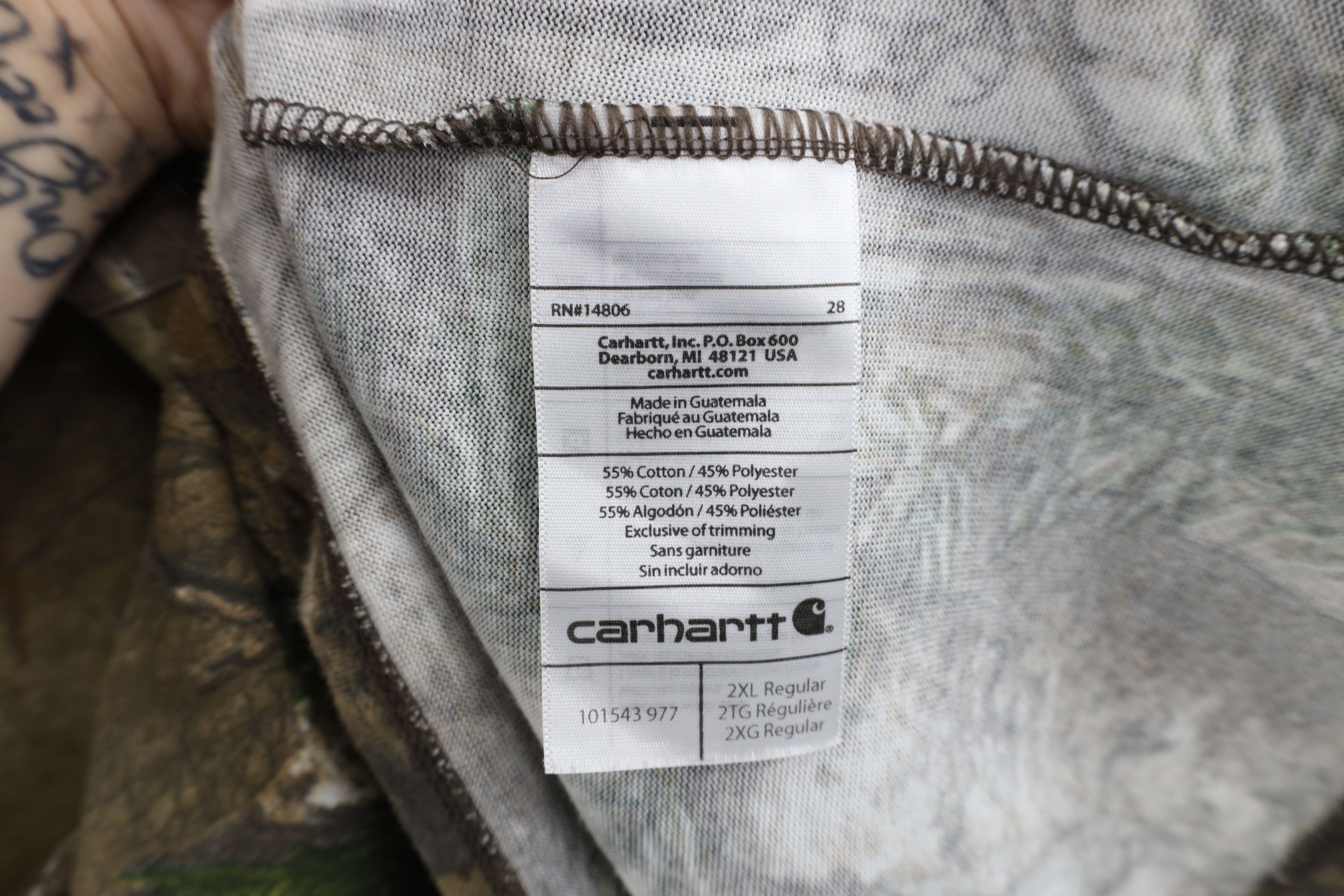 Carhartt × Vintage Vintage Carhartt Faded Spell Out Realtree Camouflage T-Shirt Size US XXL / EU 58 / 5 - 9 Thumbnail
