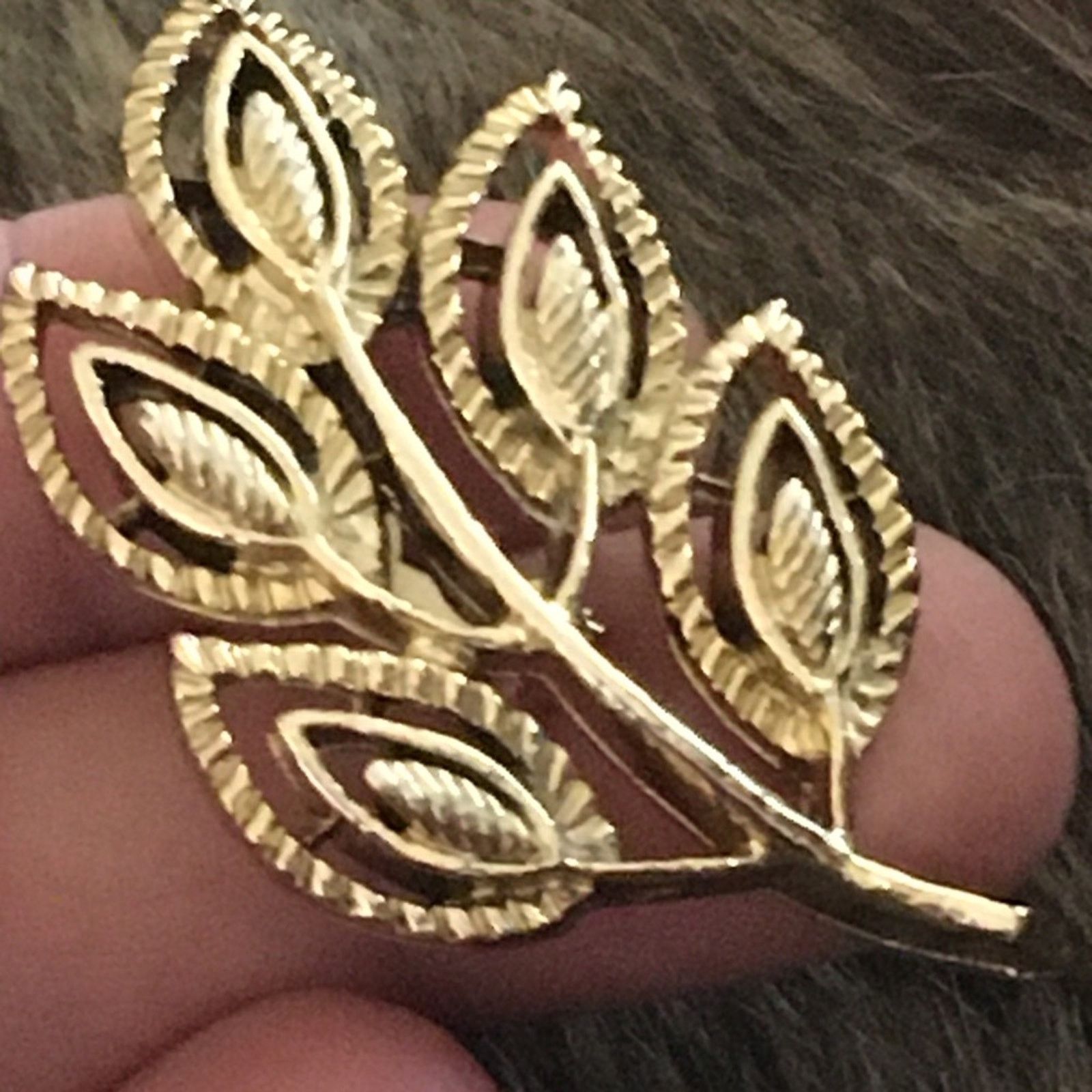 Vintage Vintage 70s Gerry’s gold tone leaf design brooch Size ONE SIZE - 3 Thumbnail