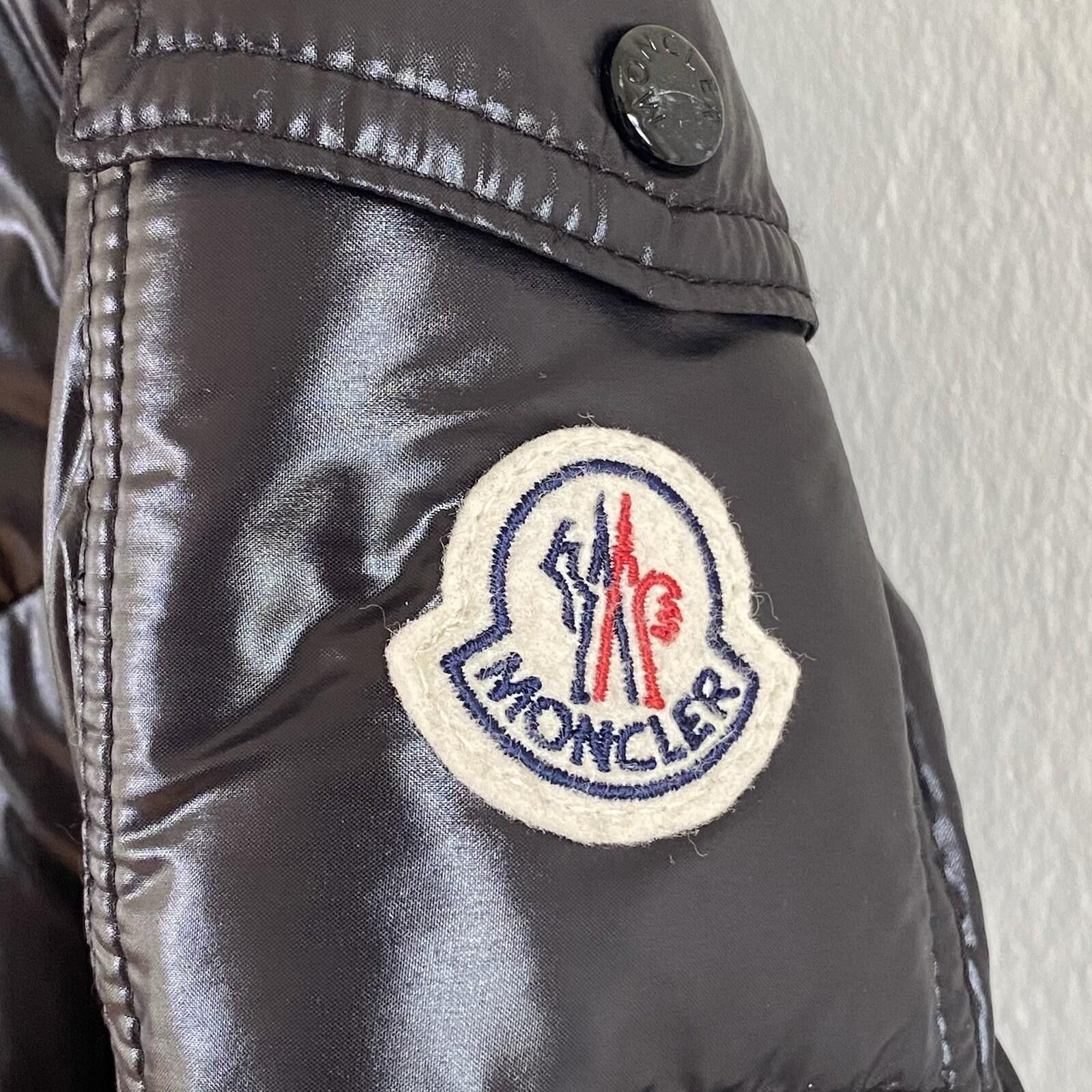 Moncler Moncler Black Brouel Hooded Quilted Jacket Goose Down Size 2 Size XS / US 0-2 / IT 36-38 - 2 Thumbnail