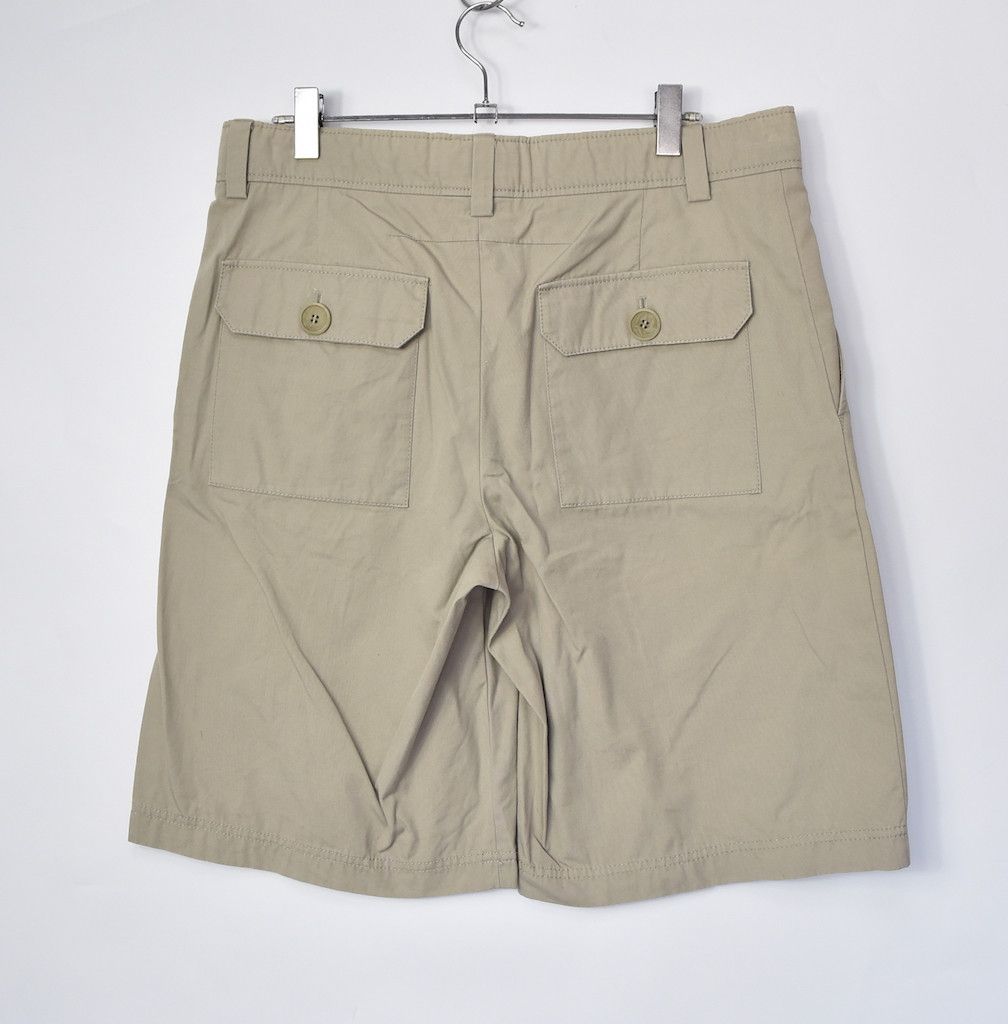 Givenchy tech slacks shorts 22722 - 0450 70 Size US 32 / EU 48 - 2 Thumbnail