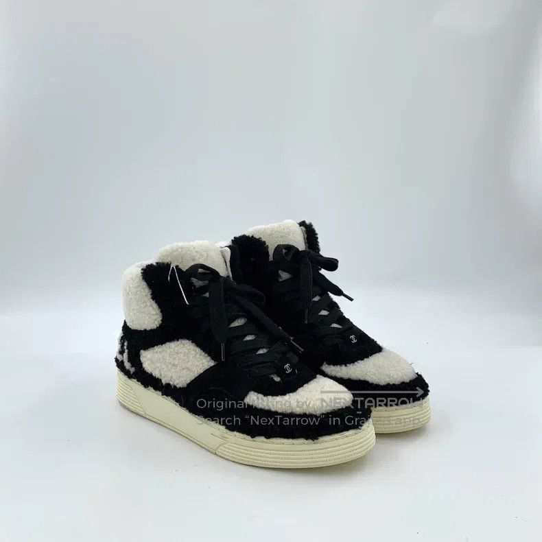 Chanel Chanel Black and white colour-blocked lacing casual flat h Size US 5.5 / IT 35.5 - 2 Thumbnail