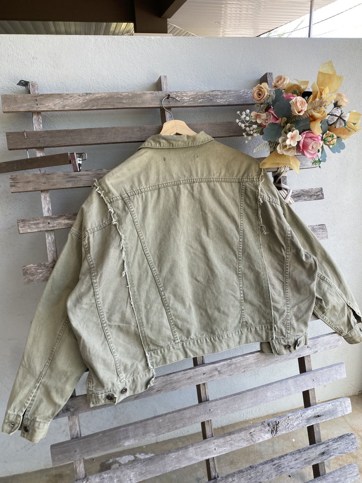 Japanese Brand Niko and…Distressed trucker jacket look like margiela design Size US XL / EU 56 / 4 - 11 Thumbnail