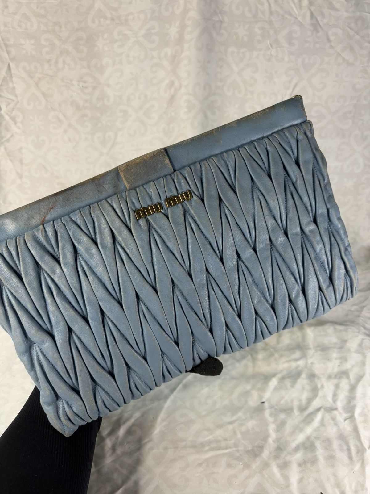 Miu Miu (heavy used) MiuMiu Cluths Bag Without Strap Size ONE SIZE - 1 Thumbnail