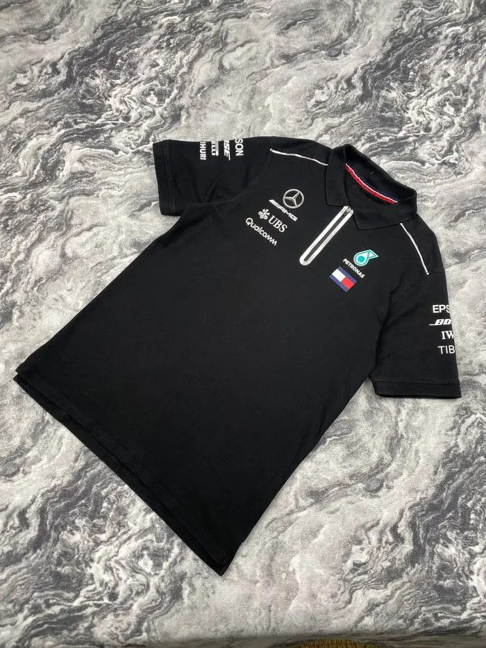 Mercedes-Benz Mercedes-Benz AMG Petronas F1 Tommy Hilfiger Polo Shirt Size US L / EU 52-54 / 3 - 1 Thumbnail
