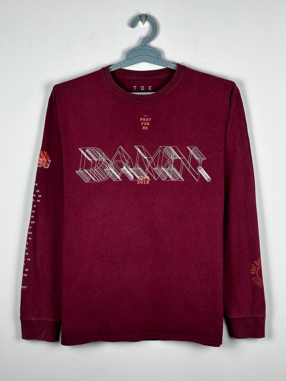 Kendrick Lamar Kendrick Lamar 2018 tour red longsleeve tee DAMN. TDE Size US M / EU 48-50 / 2 - 2 Thumbnail