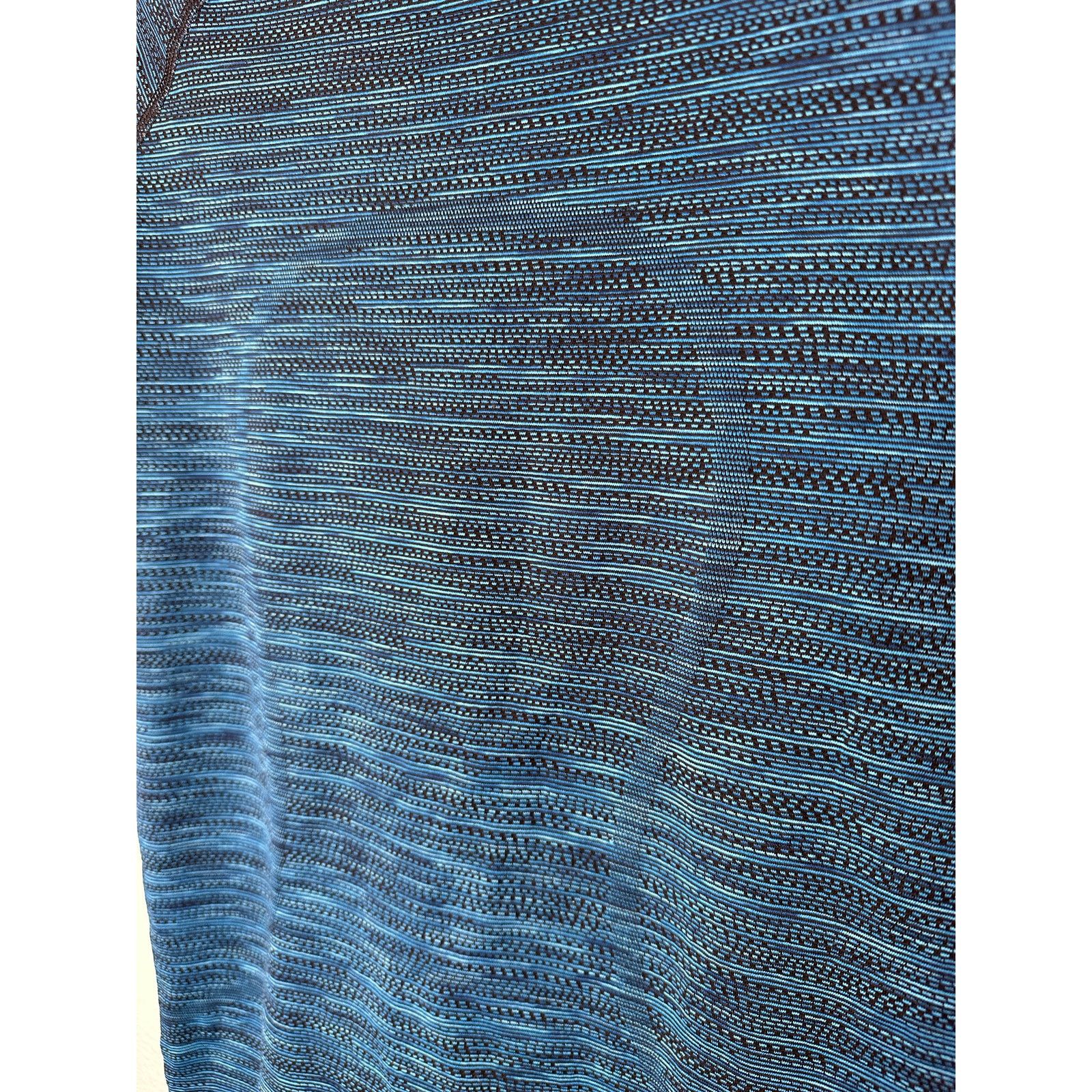 Lululemon Lululemon Blue & Black Stripe Swiftly Tech Short Sleeve Tee Size S / US 4 / IT 40 - 3 Thumbnail