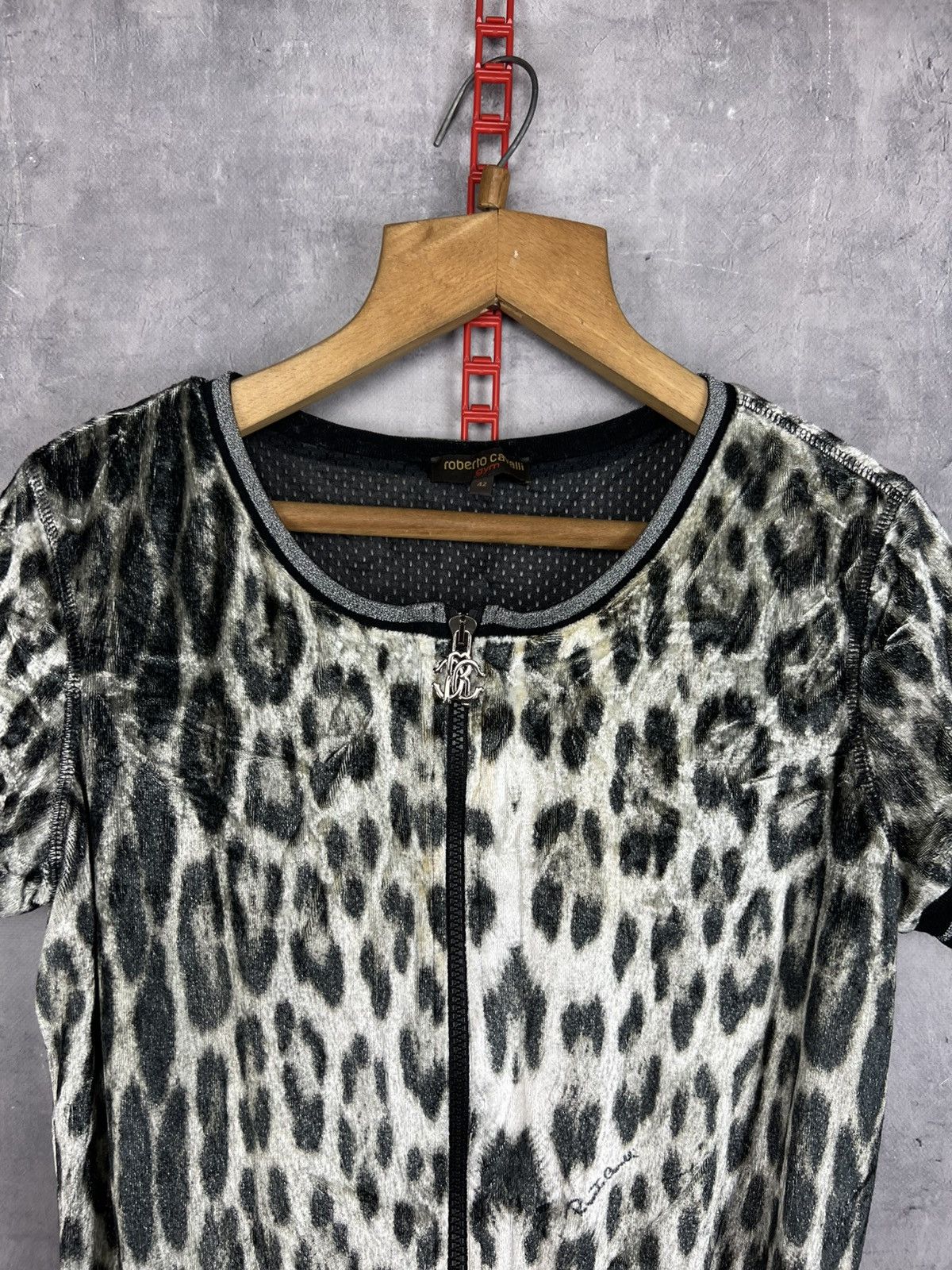 Roberto Cavalli ROBERTO CAVALLI- ANIMAL PRINT- SIGNATURE- JUMPSUIT SZ 42 Size 28" / US 6 / IT 42 - 9 Thumbnail