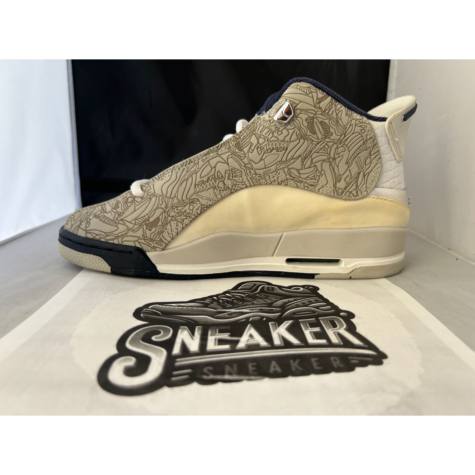 image of Jordan Brand Dub Zero White Cement (Gs) - 311047 104 Youth Size 6 Shoes, Women's