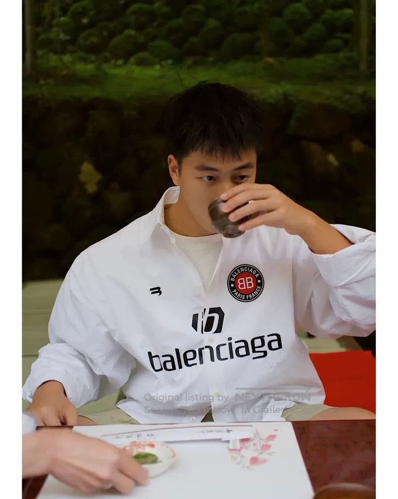 Balenciaga Balenciaga Letter Printed Collar Single-Breasted Long-Slee Size US XS / EU 42 / 0 - 7 Thumbnail