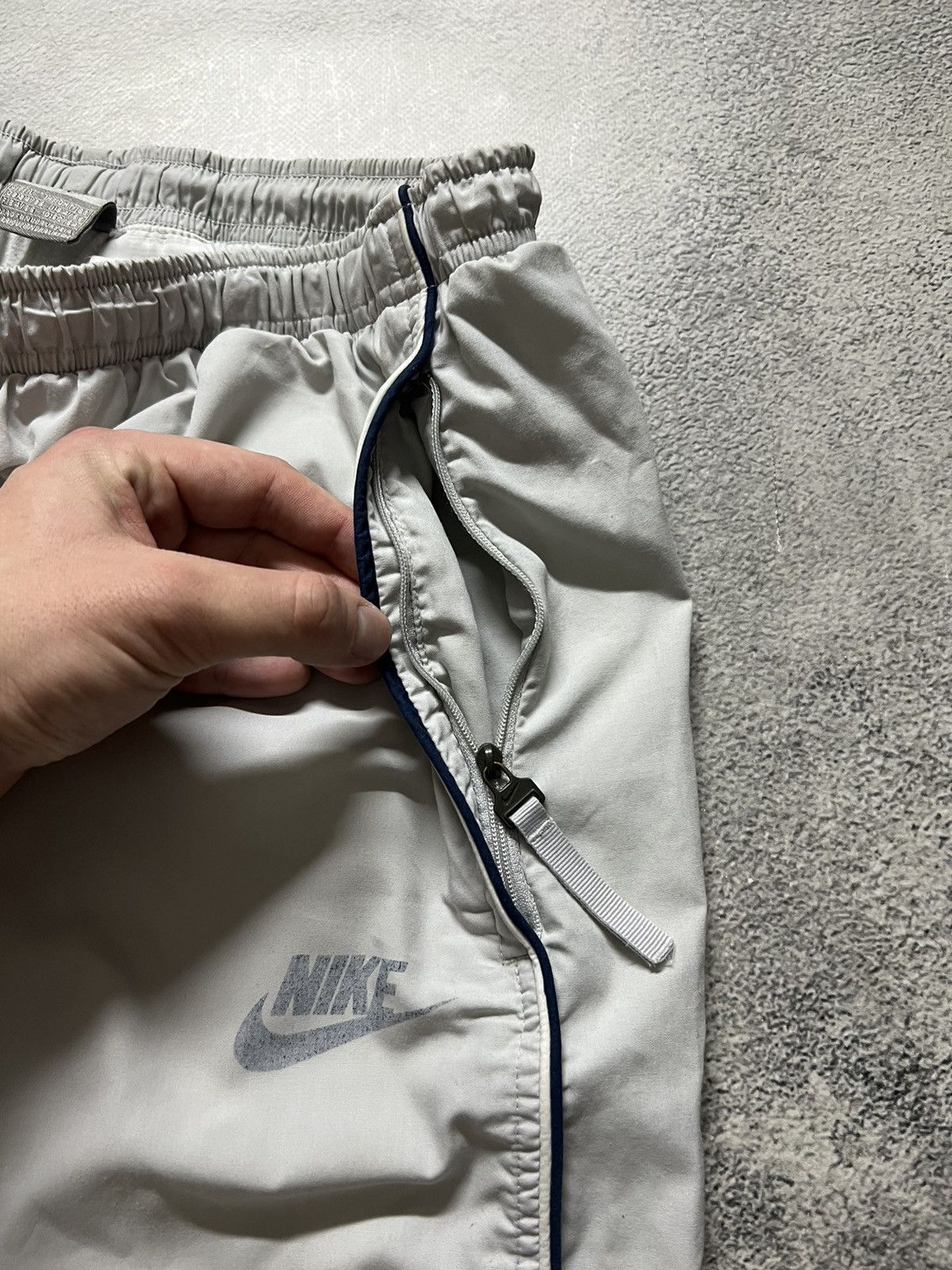 Nike × Vintage Vintage Y2K Nike Nylon Drill Swoosh White Pants 00’s Size US 34 / EU 50 - 6 Thumbnail