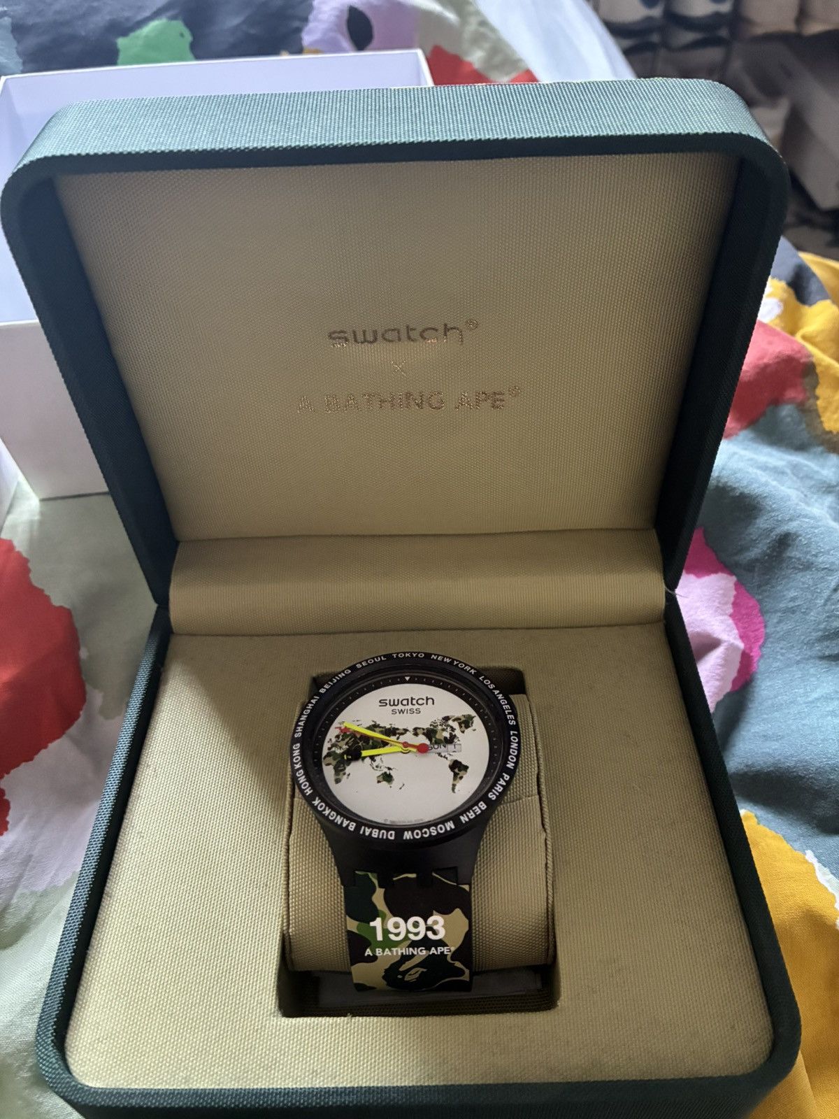 Bape Bape x Swatch BIG BOLD Global World Size ONE SIZE - 1 Thumbnail