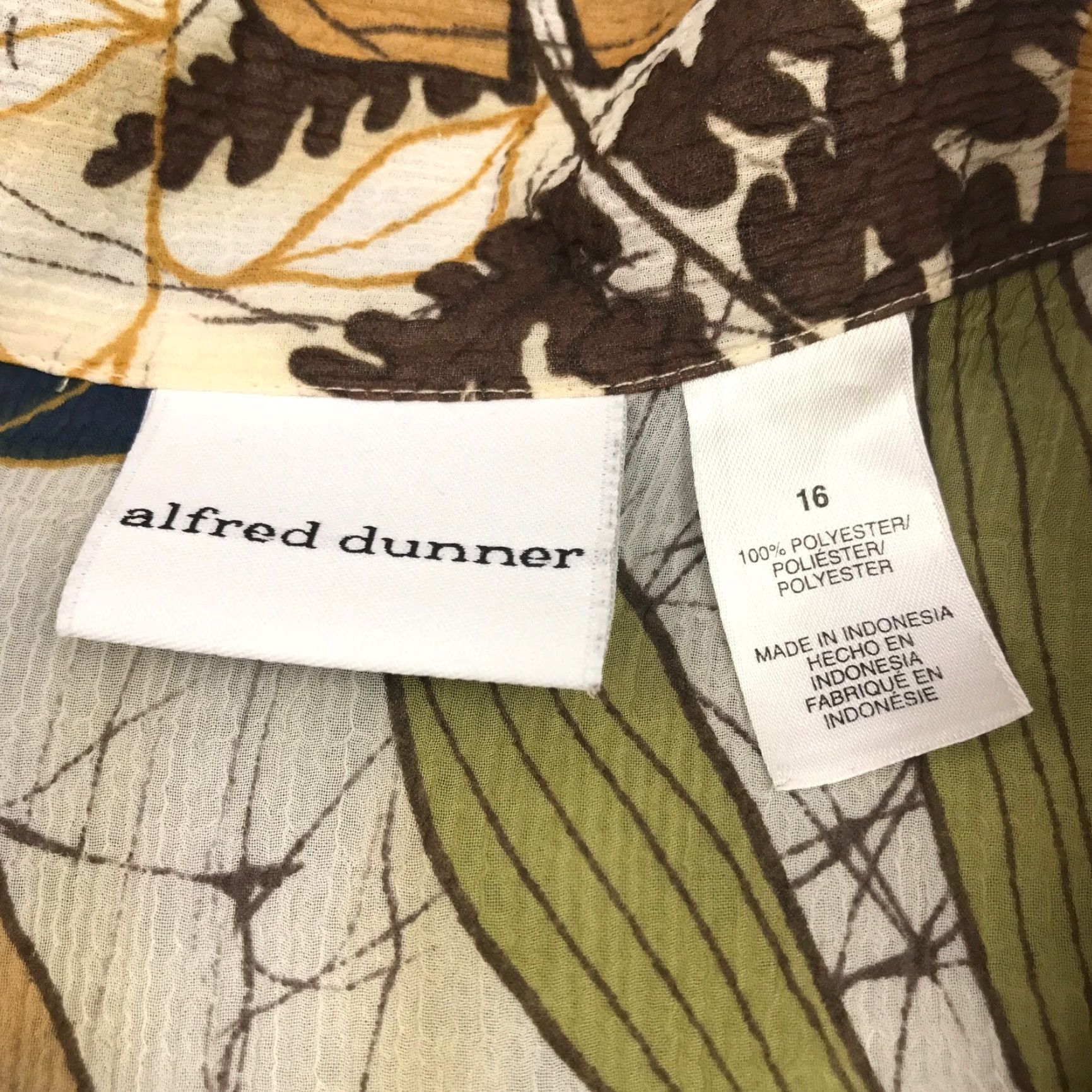 Vintage Alfred Dunner Womens Shirt Top 16 Beige Button Up 3/4 Sleeve Floral Sheer Fall Foilage Lightweight Casual Shirt Womens Size XXL / US 16-18 / IT 52-54 - 5 Thumbnail