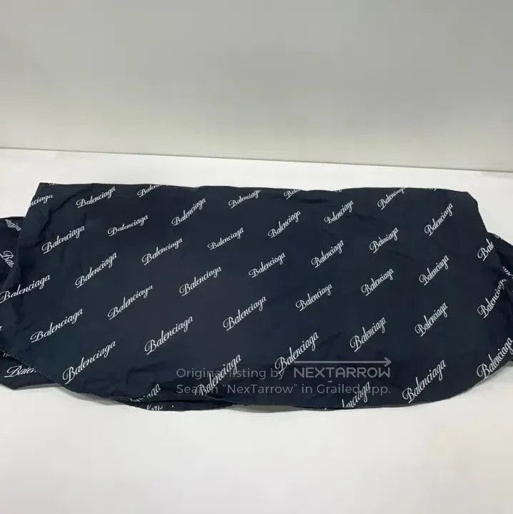 Balenciaga Balenciaga Black Logo Printed Short Sleeve Shirt. Size US M / EU 48-50 / 2 - 9 Thumbnail