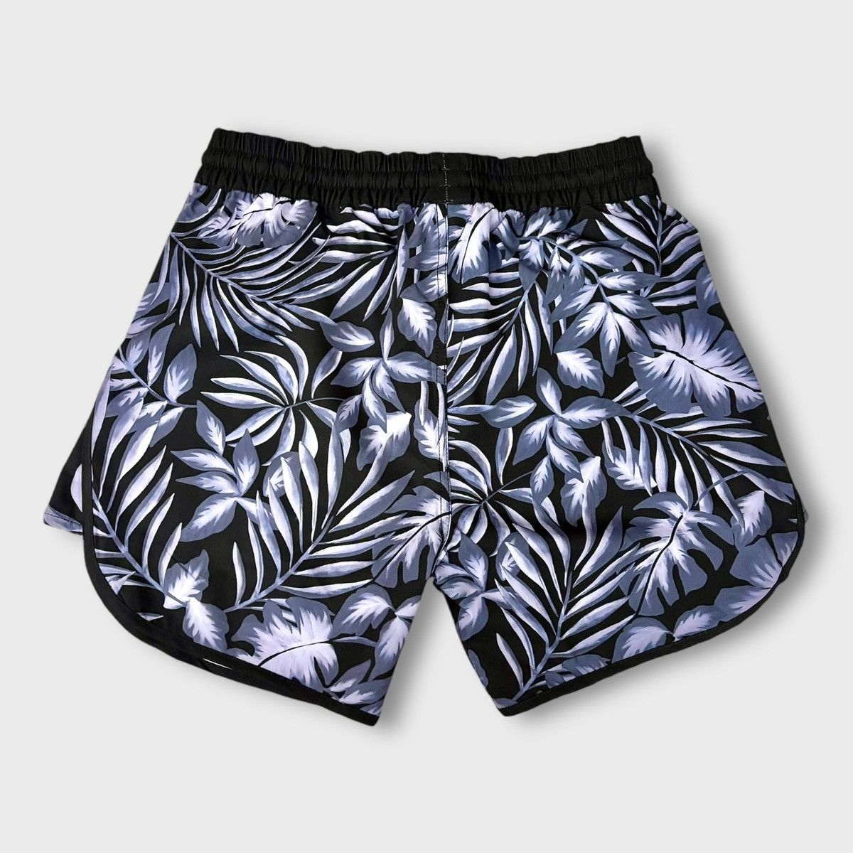 Volcom Volcom Paradise Womens Dreamer Boyfriend Shorts UPF 50+ sz M Size 31" - 7 Thumbnail