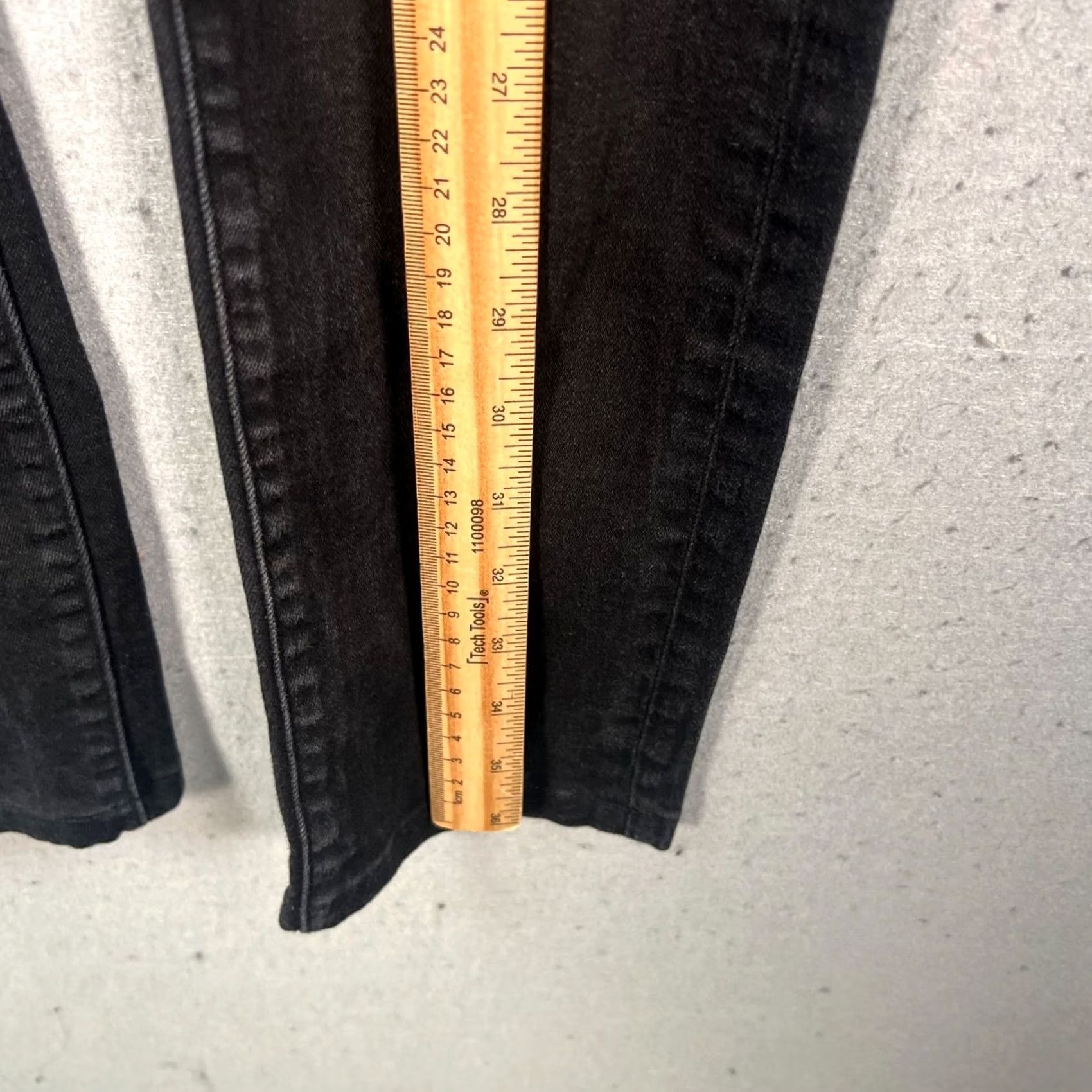 Vintage Neuw Jeans Skinny Black Denim 30x29 Mens Slim 5-Pocket Rise Mid Vintage: No (Original) Size US 30 / EU 46 - 7 Thumbnail