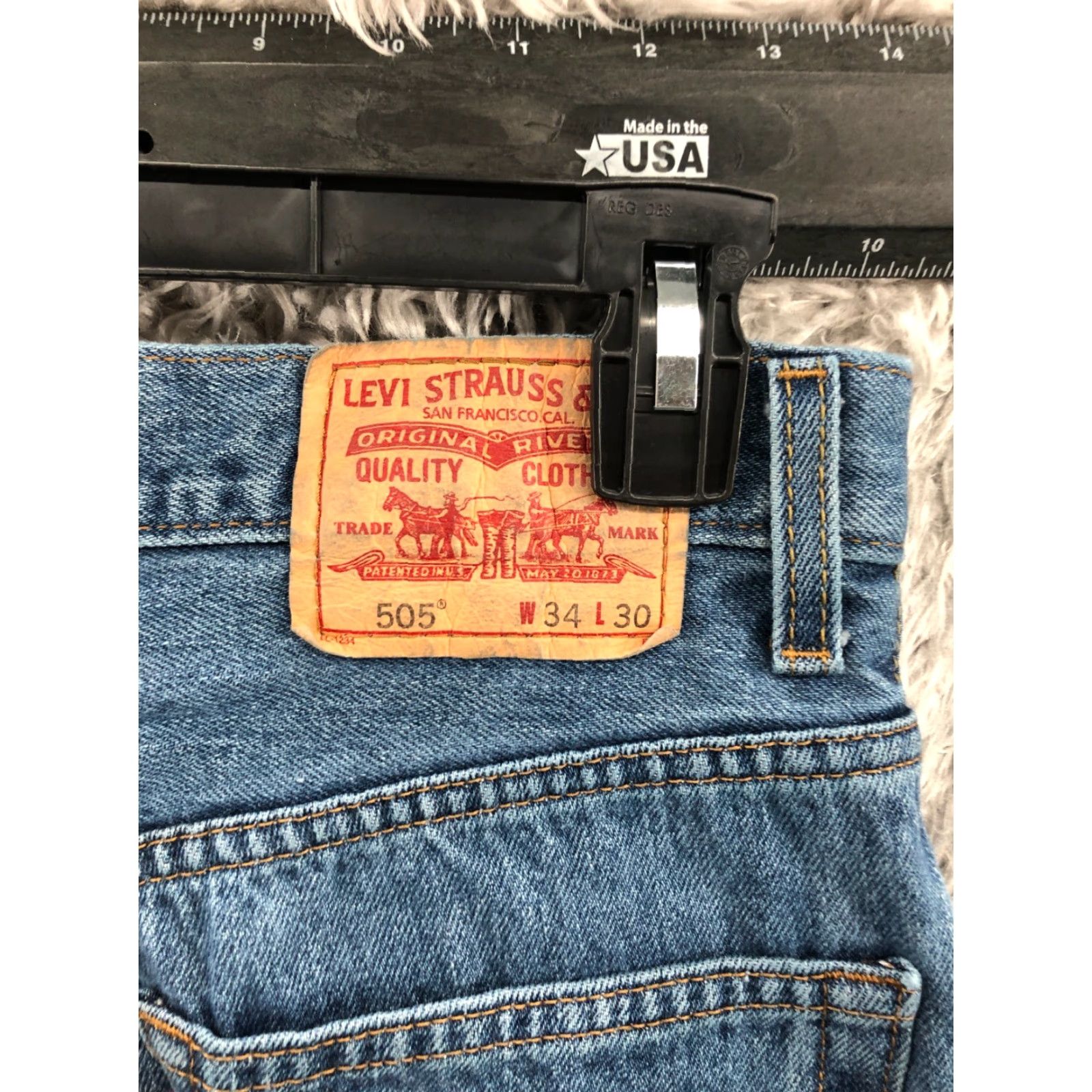 Levi's Levi's 505 Jeans Regular Size 34x30 Mens Mid Rise Medium Wash Blue Straight Size US 34 / EU 50 - 6 Thumbnail
