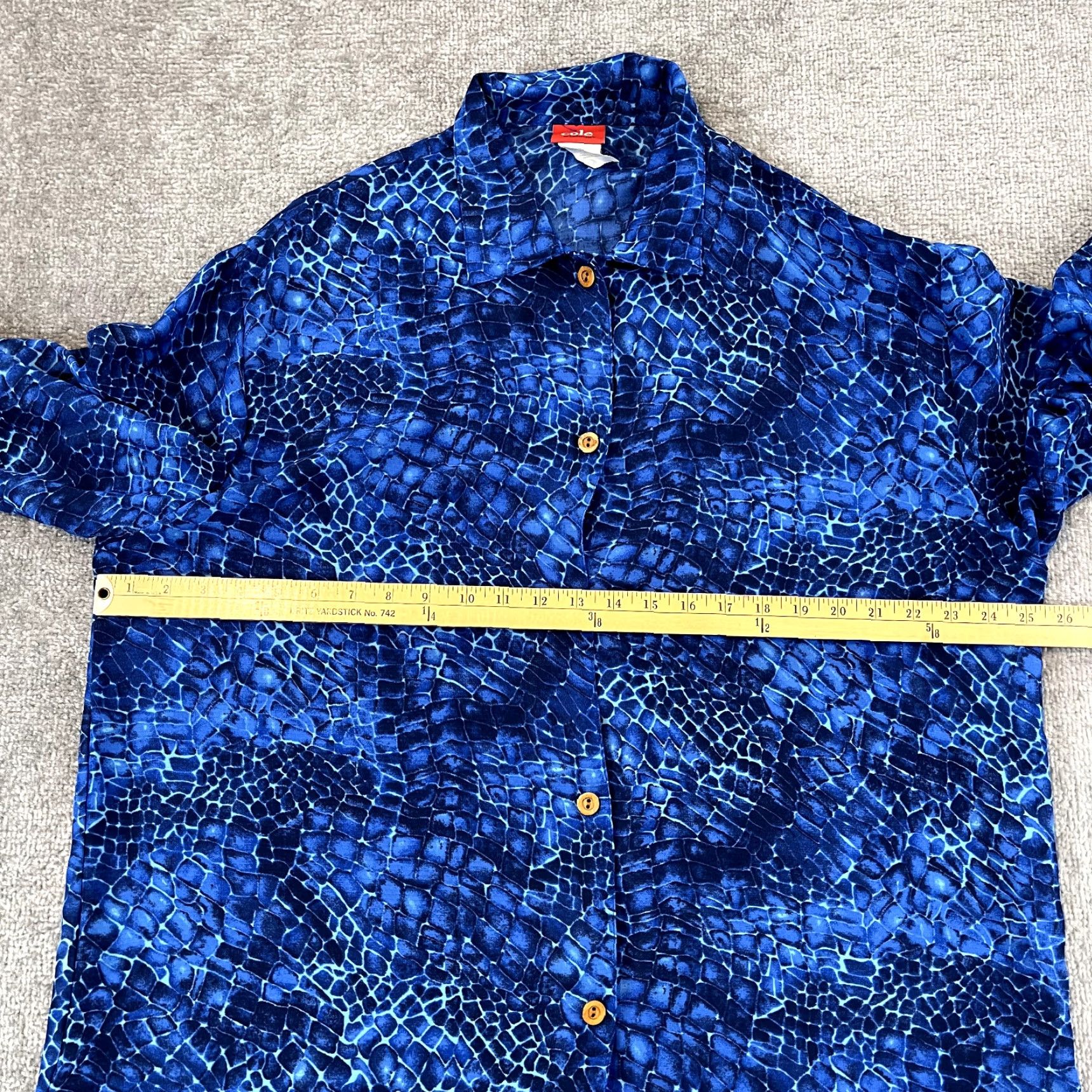 Vintage COLE of CALIFORNIA Shirt Women L Blue Bathing Suit Coverup Swim Beach Button Geometric Tunic Polyester Breathable Lightweight Machine Washable Size L / US 10 / IT 46 - 4 Thumbnail