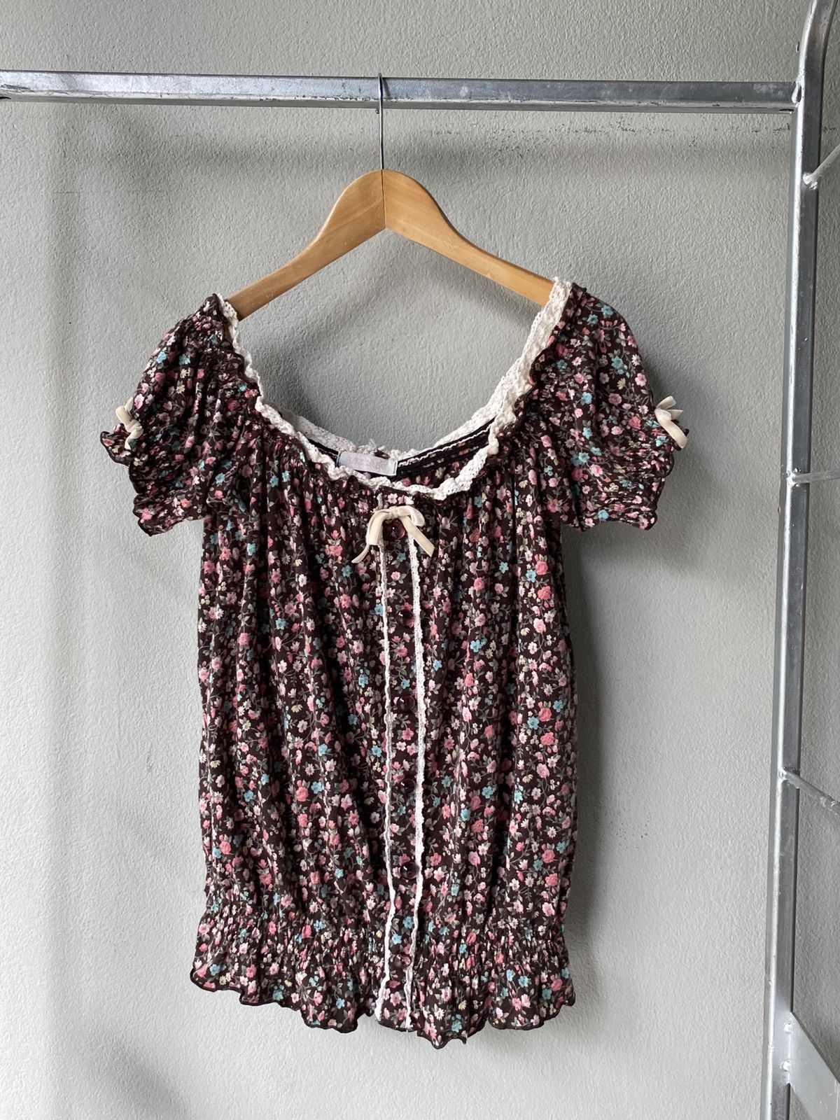LIZ LISA LIZ LISA Brown Floral Off-Shoulder Blouse Size M / US 6-8 / IT 42-44 - 1 Thumbnail