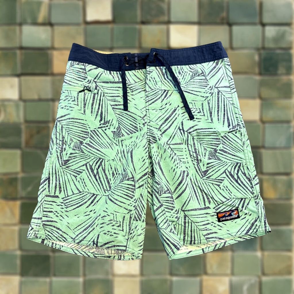 Patagonia Patagonia Wavefarer Boardshorts Men L Blue Nylon Stretch Quick Dry Swim Trunk Size US 33 - 1 Thumbnail