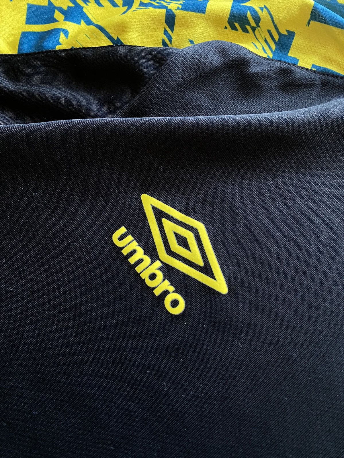 Umbro AFC Bournemouth Umbro Training Soccer Football Jersey Size US M / EU 48-50 / 2 - 6 Thumbnail