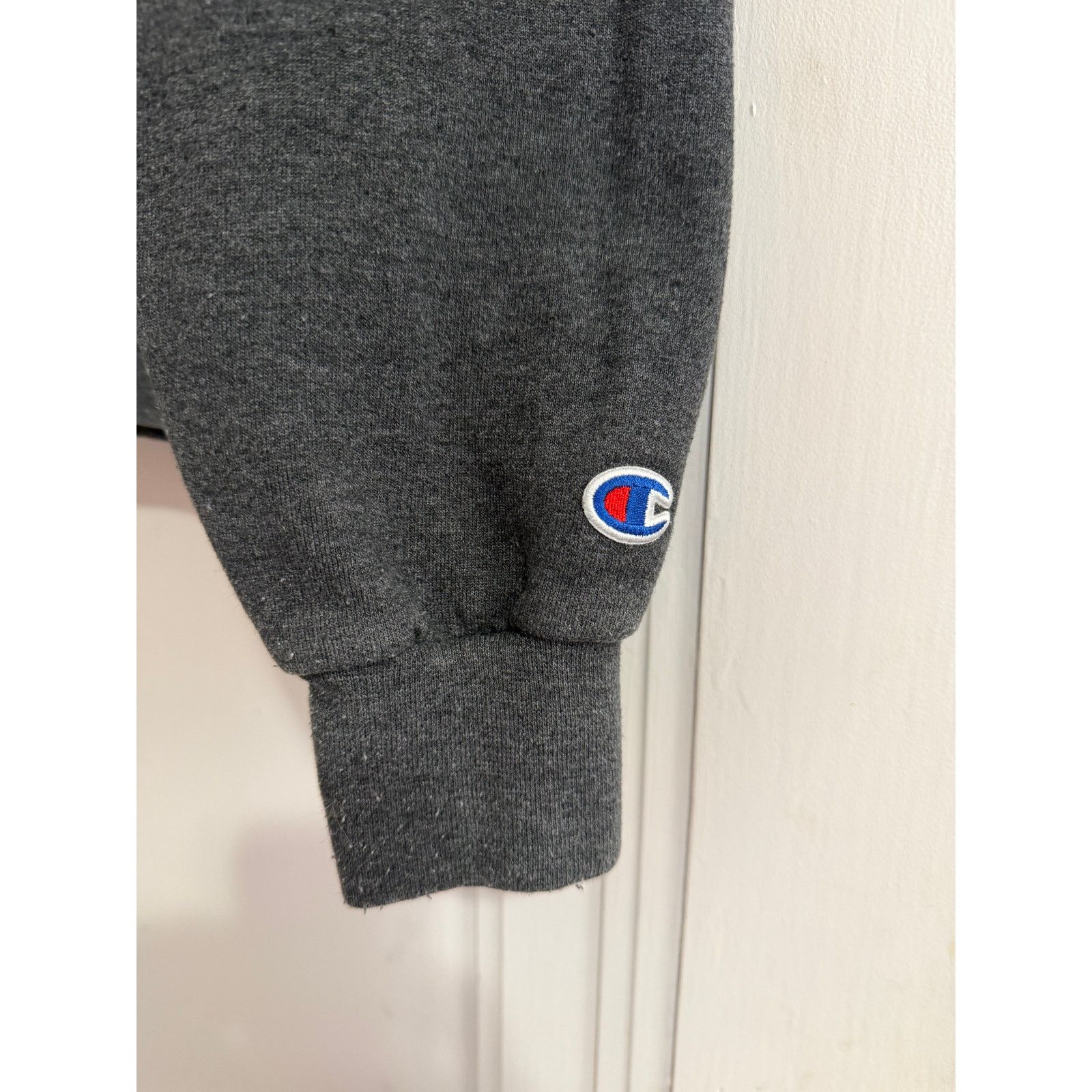 Champion Dakota State University Trojans Stitched Sweatshirt Size M Size US M / EU 48-50 / 2 - 3 Thumbnail