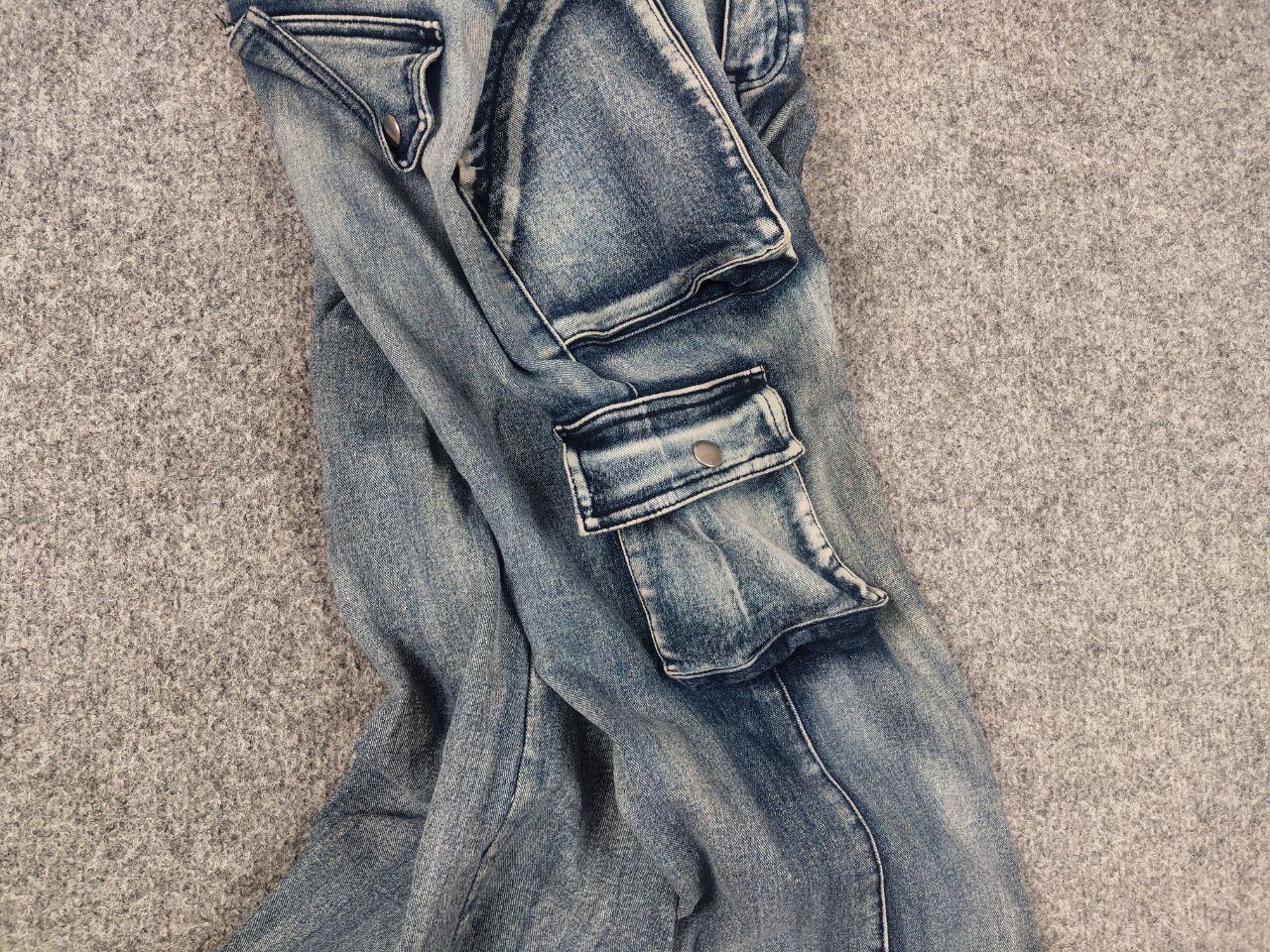 Le Grande Bleu (L.G.B.) GR Vintage Faded Y2K lGB Y2K Opium Style Cargo Flared Jeans Size 30" / US 8 / IT 44 - 4 Thumbnail