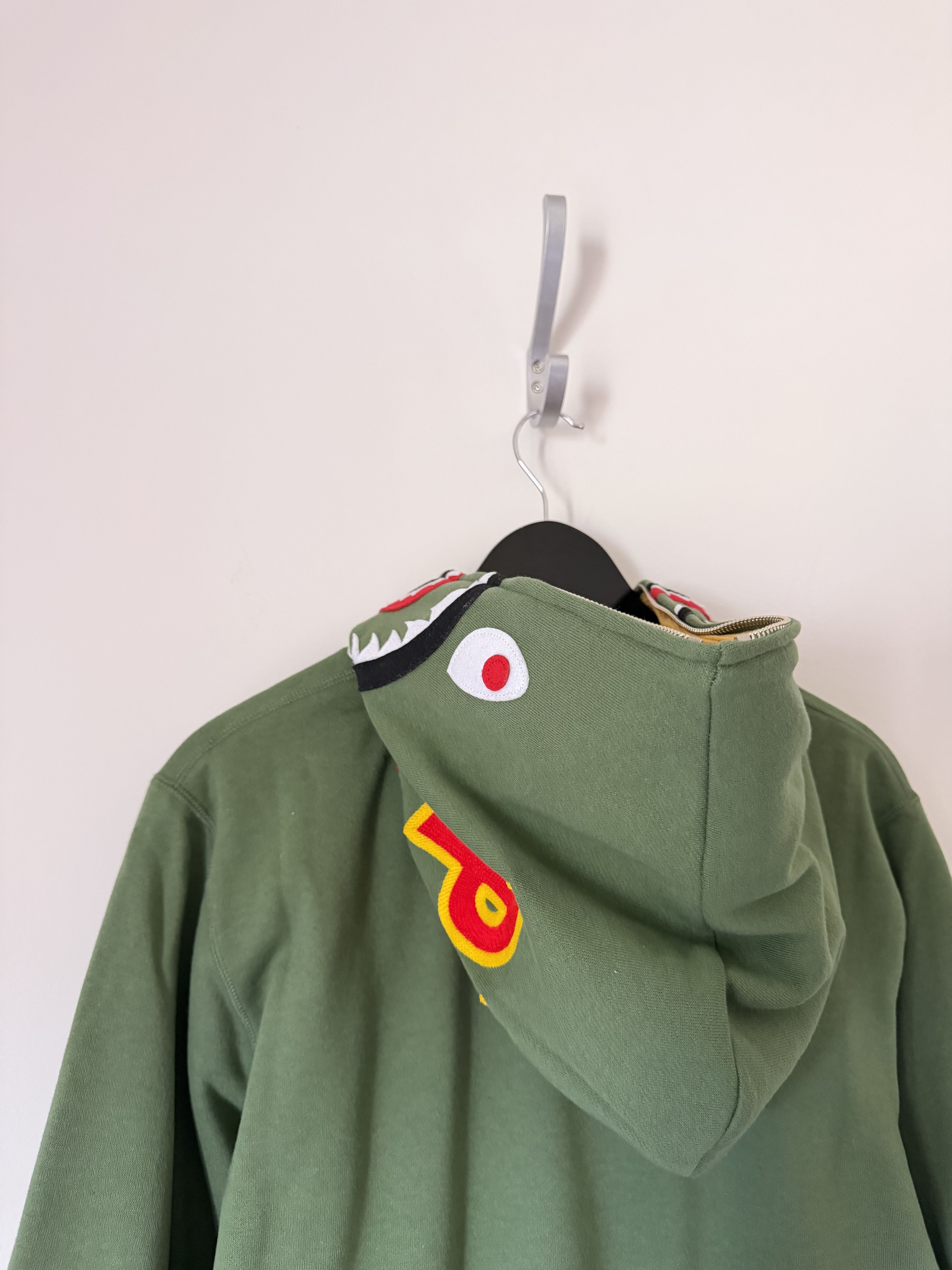 Bape Bape 2nd Shark Thermal Lined Zip Hoodie in Green Size US L / EU 52-54 / 3 - 9 Thumbnail