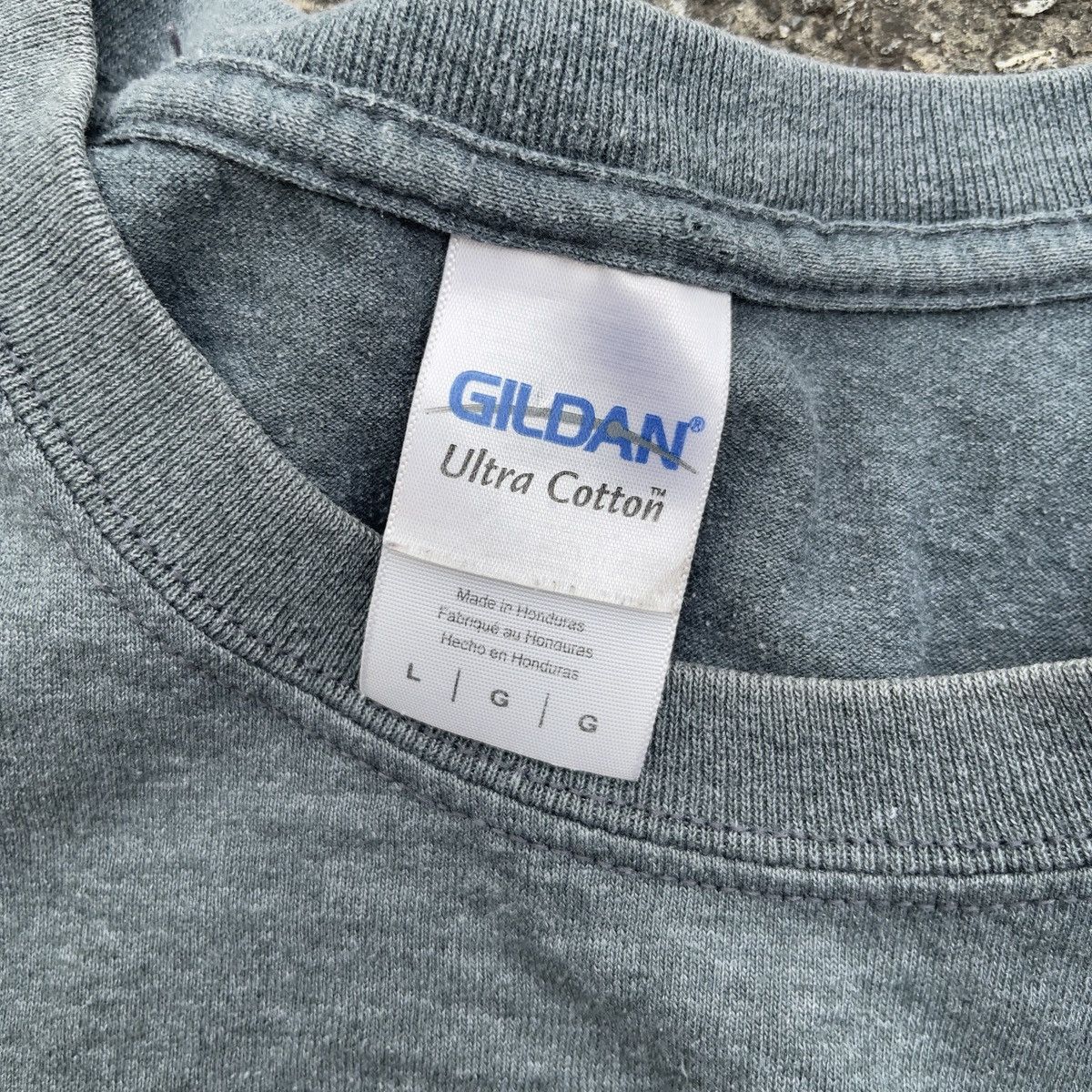 Gildan × Vintage Vintage Y2K GILDAN Ultra Cotton Blank Smoke Grey T Shirt Size US L / EU 52-54 / 3 - 4 Thumbnail