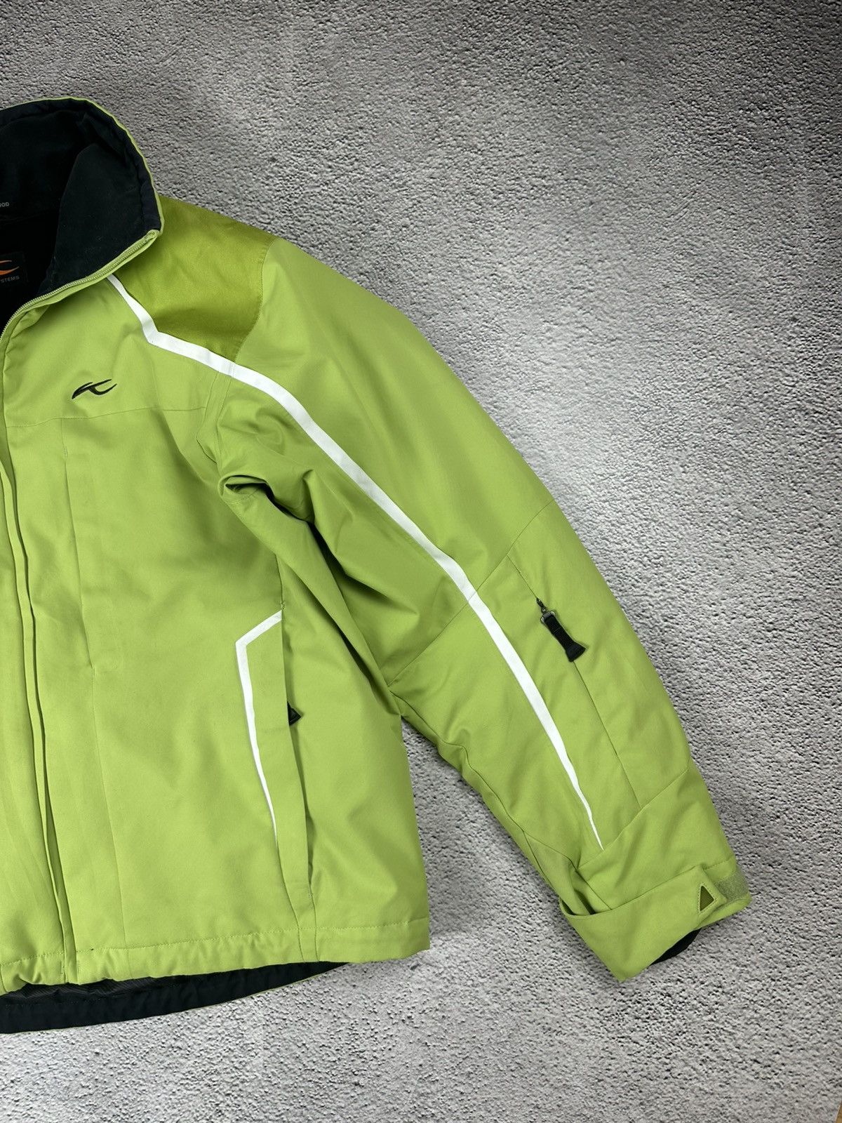 KJUS Kjus Ski Jacket Storm Hood Rain Coat Outdoor Gorpcore Style Size US L / EU 52-54 / 3 - 5 Thumbnail