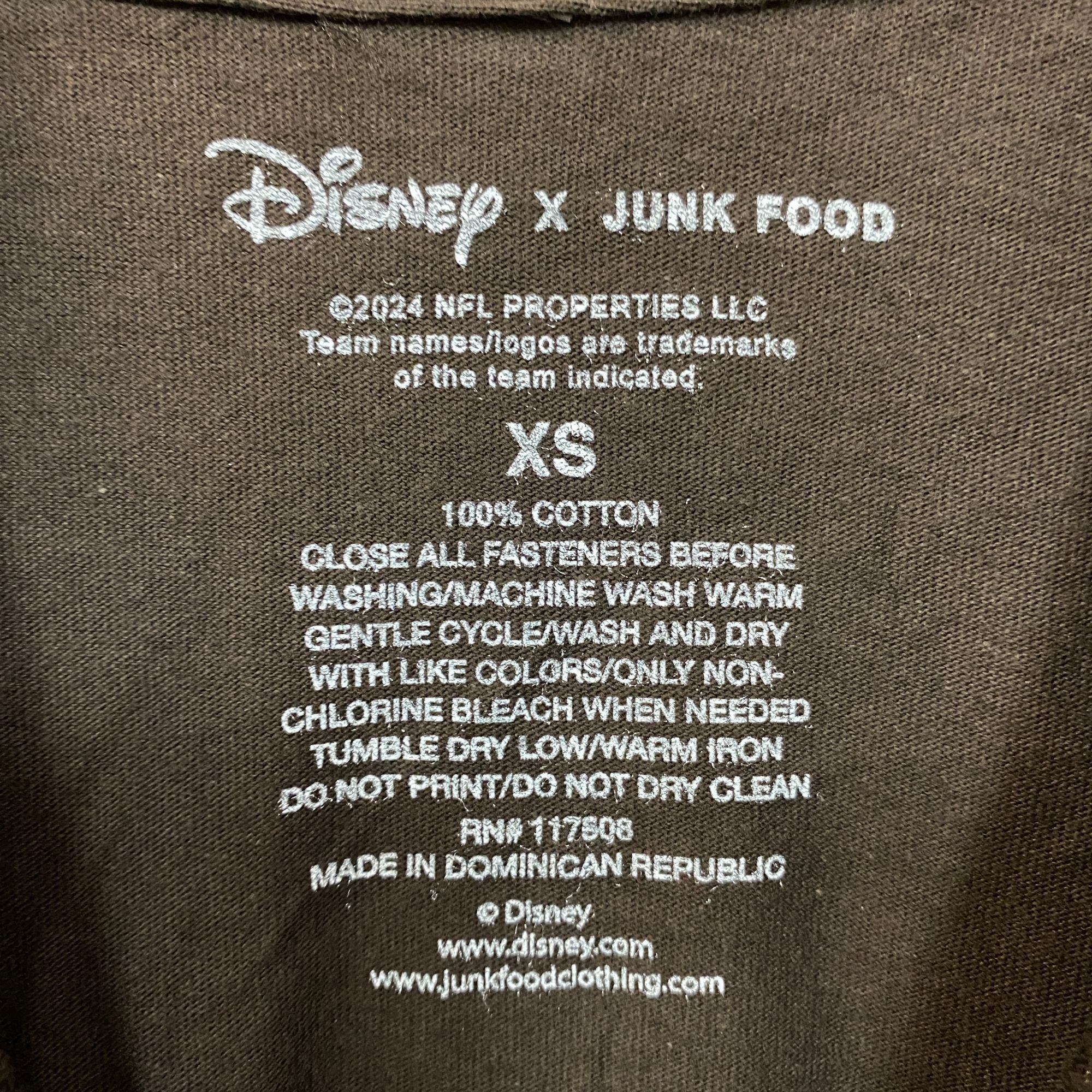 Disney Junk Food x NFL Disney Mickey Mouse Kick Back Browns Clevela Size US XS / EU 42 / 0 - 4 Thumbnail