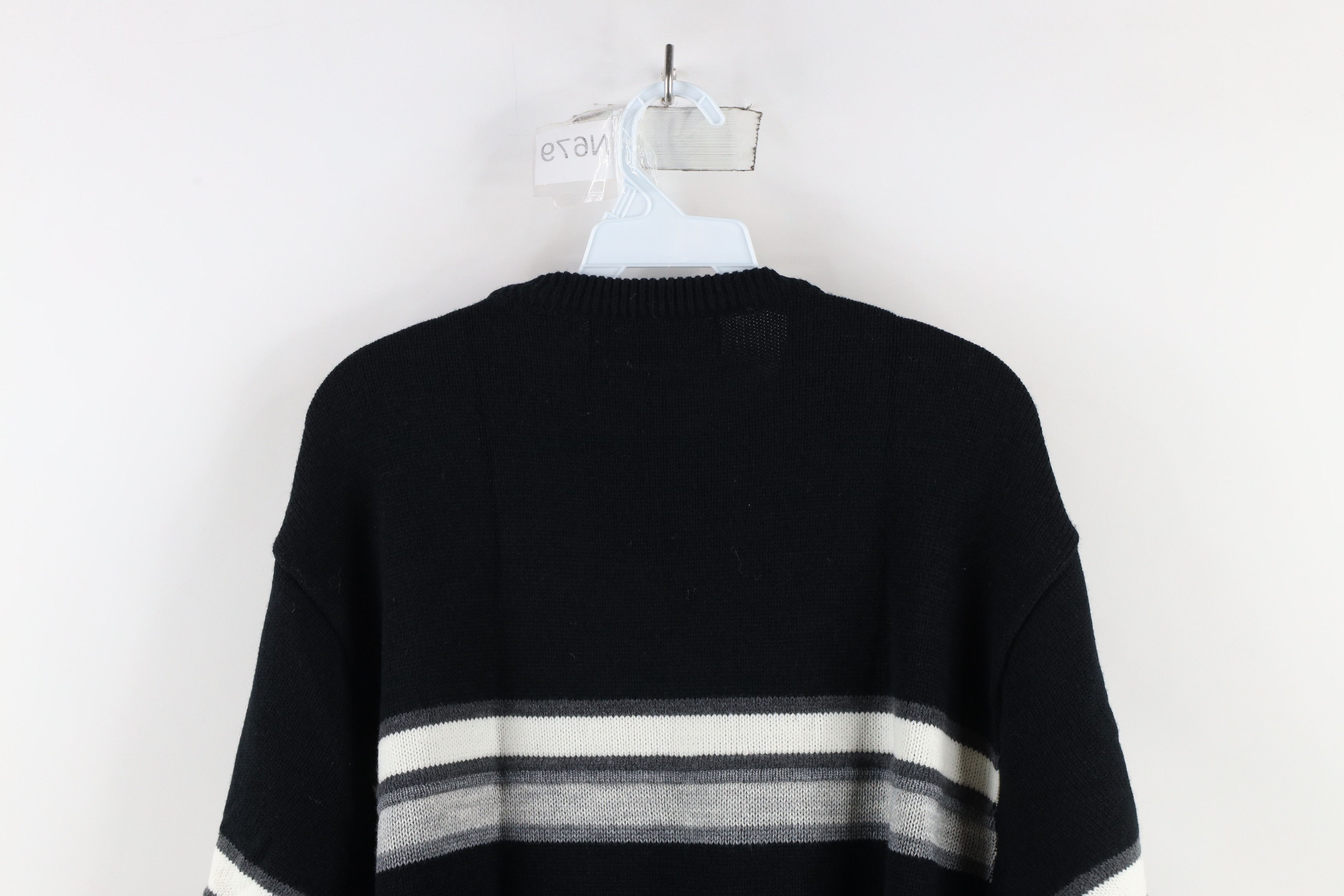Vintage Vintage 90s Streetwear Block Knit Crewneck Sweater Size US L / EU 52-54 / 3 - 6 Thumbnail