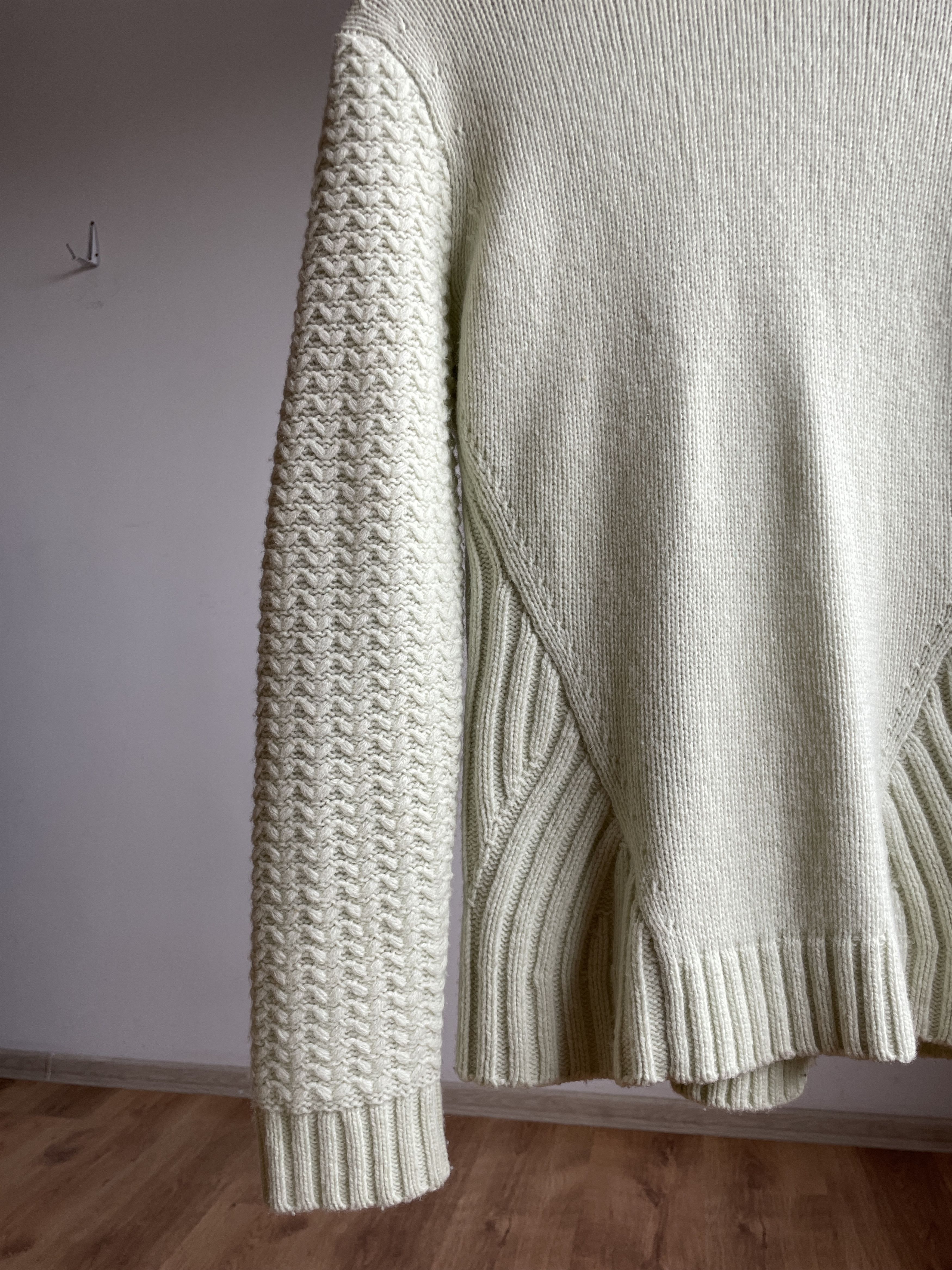 Ted Baker Ted Baker WMN Wahis Mint Green Cable Knit Lambswool Sweater Size M / US 6-8 / IT 42-44 - 5 Thumbnail