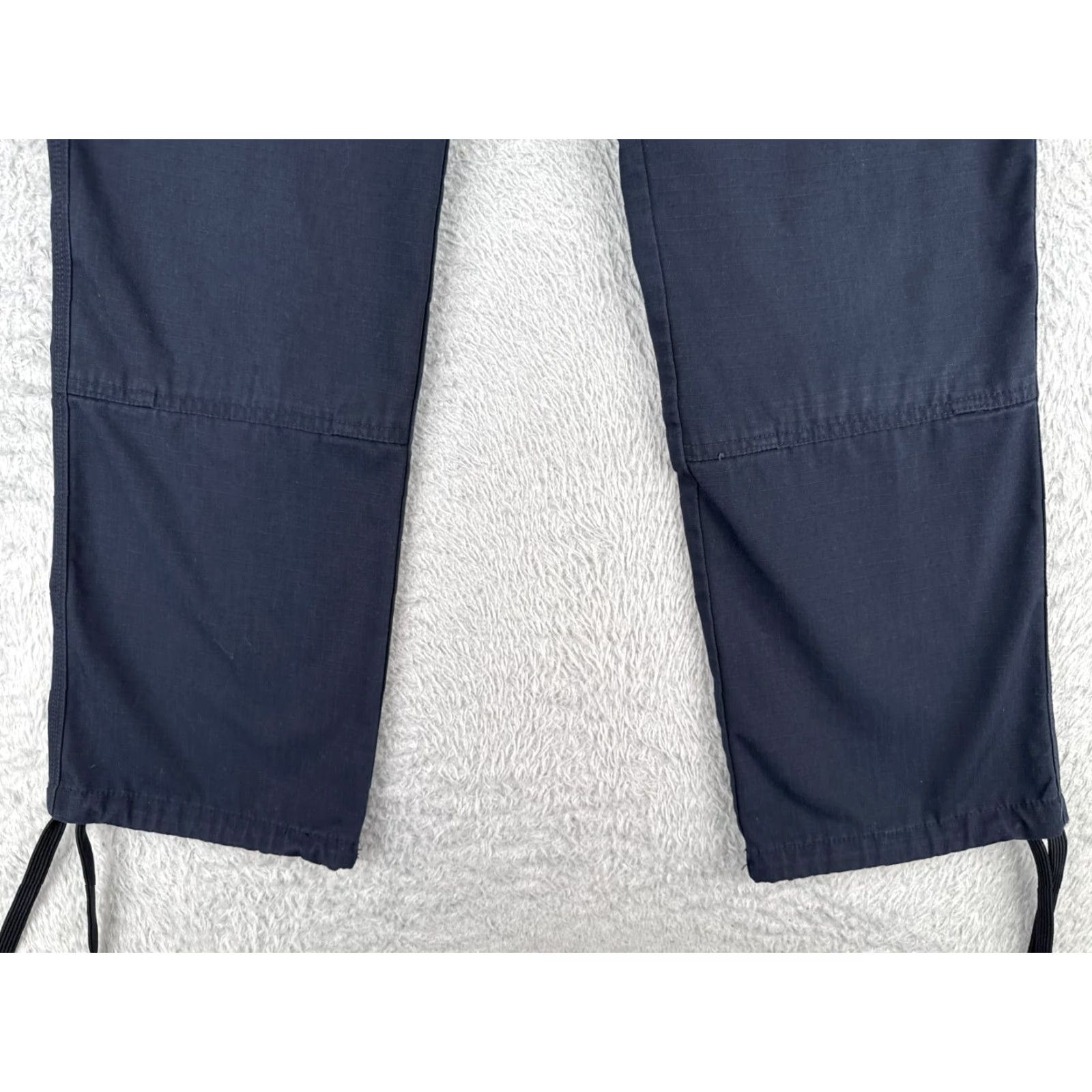 Vintage 5.11 Tactical Women’s Cargo Pants Size 2 Blue Rip-Stop Canvas Comfort Pockets Regular Fit Size 26" / US 2 / IT 38 - 2 Thumbnail