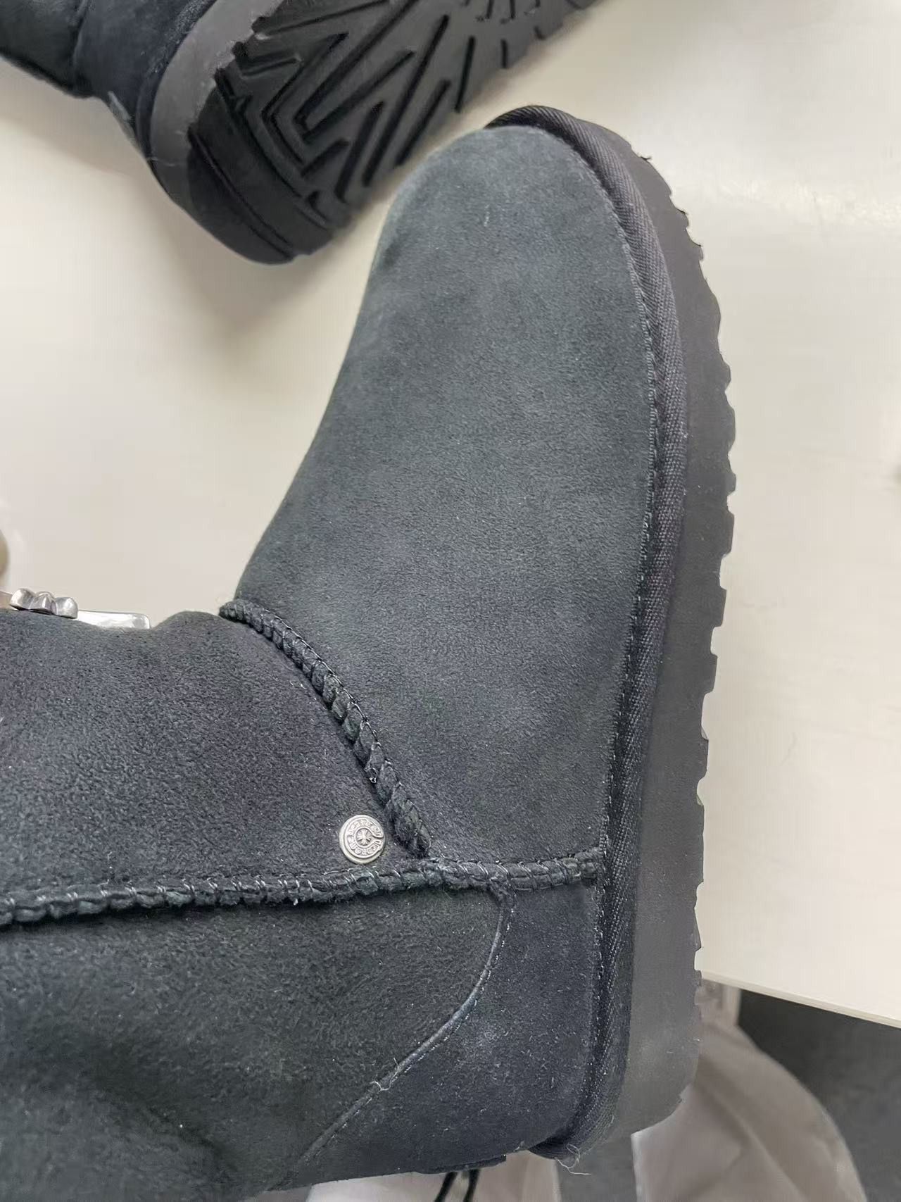 Chrome Hearts Chrome Hearts x UGG's Cross Leather Snow Boots Size US 8 / IT 38 - 14 Thumbnail