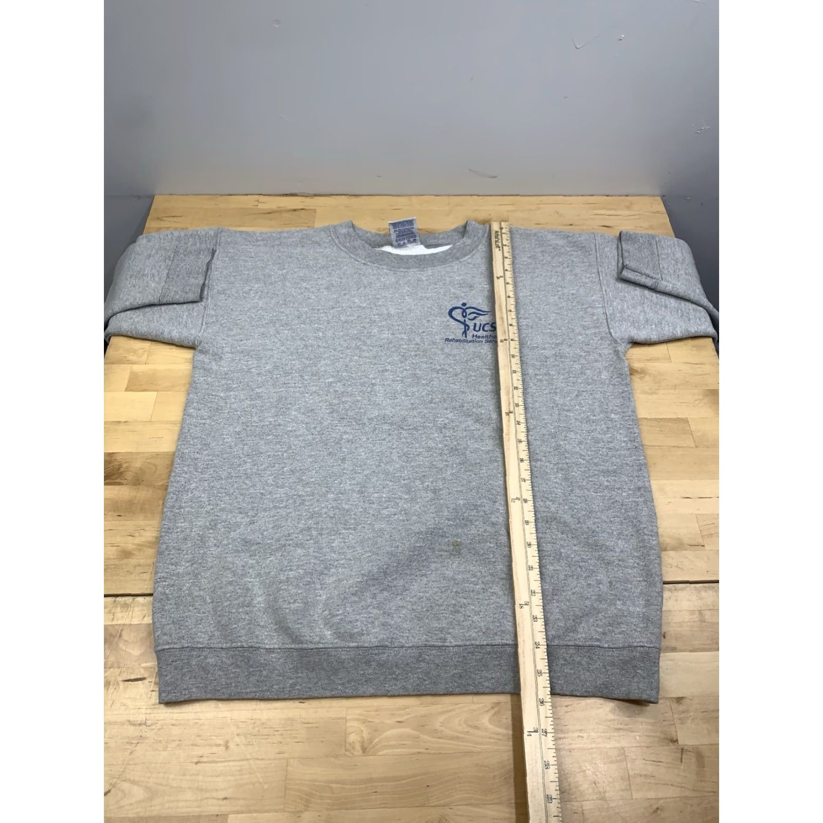 AAA VINTAGE UCSD Healthcare Rehabilitaion Services Sweatshirt Adult M Gray 12495 Size US M / EU 48-50 / 2 - 5 Thumbnail