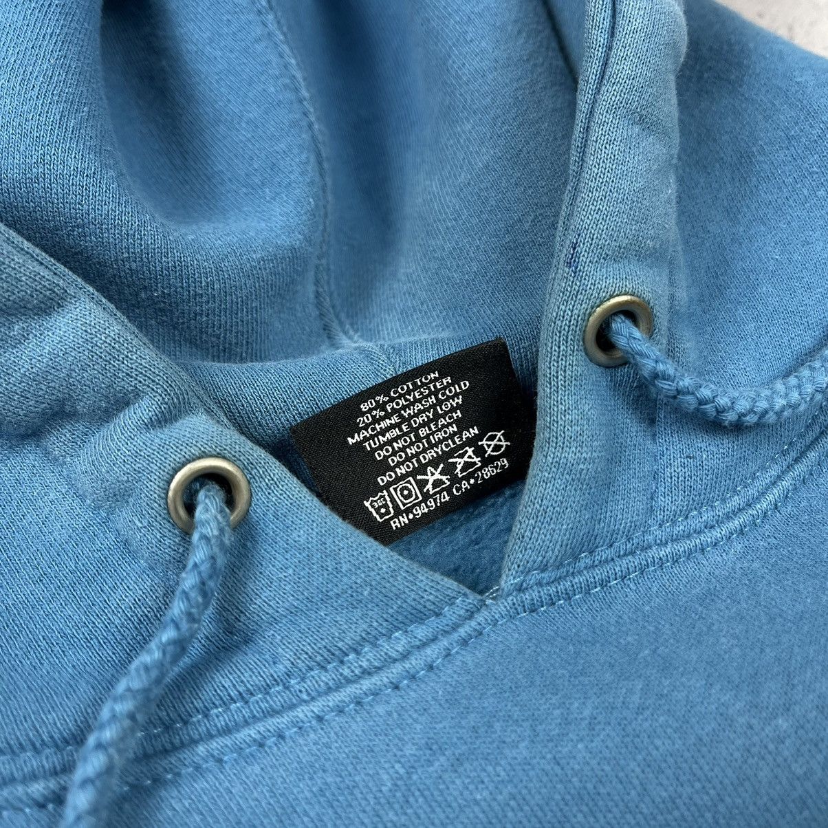 Stussy Vintage Stussy butterfly embroidered logo hoodie 00’s Size US S / EU 44-46 / 1 - 6 Thumbnail