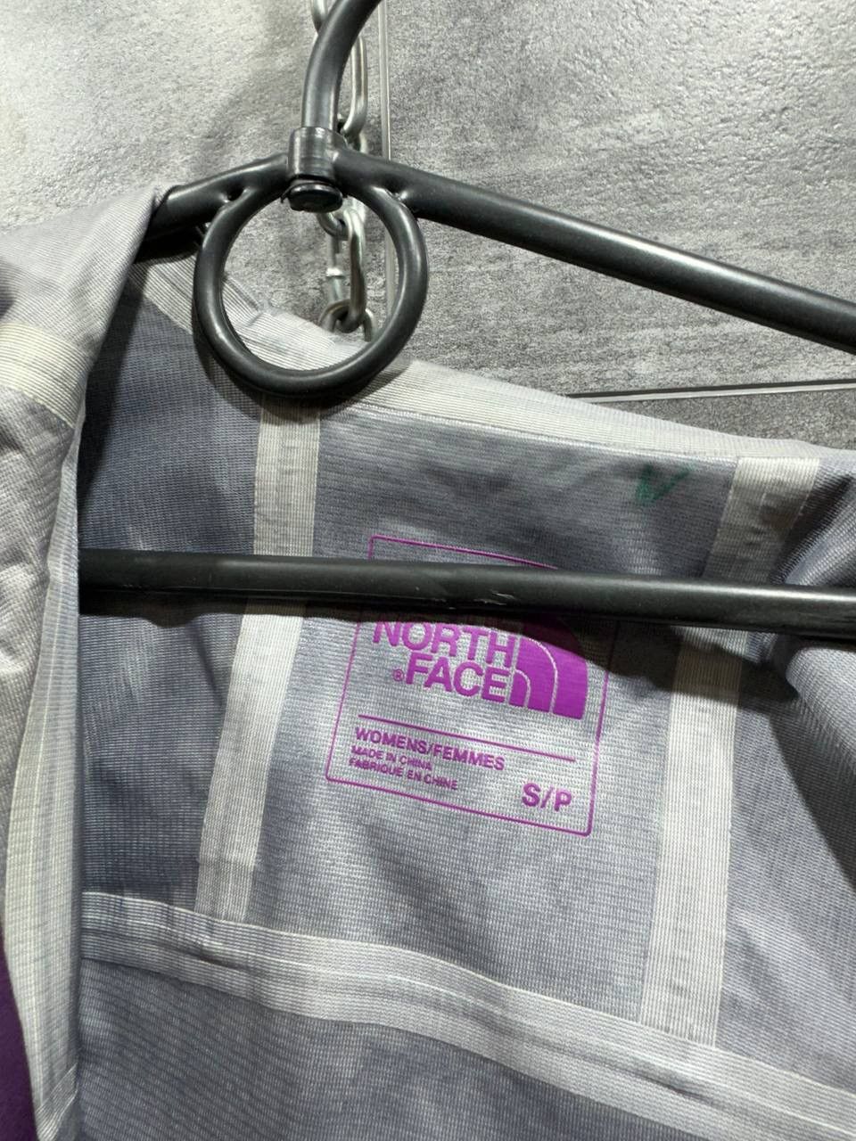 The North Face The North Face Gore-Tex Women's Hooded Rain Jacket Size S / US 4 / IT 40 - 15 Thumbnail