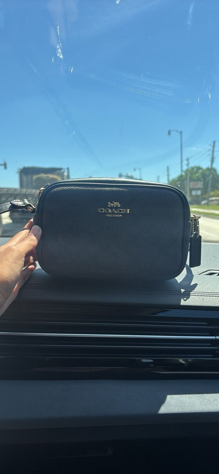 Coach Coach Crossbody Purse Comes With Cardholder/wallet! Size ONE SIZE - 1 Thumbnail