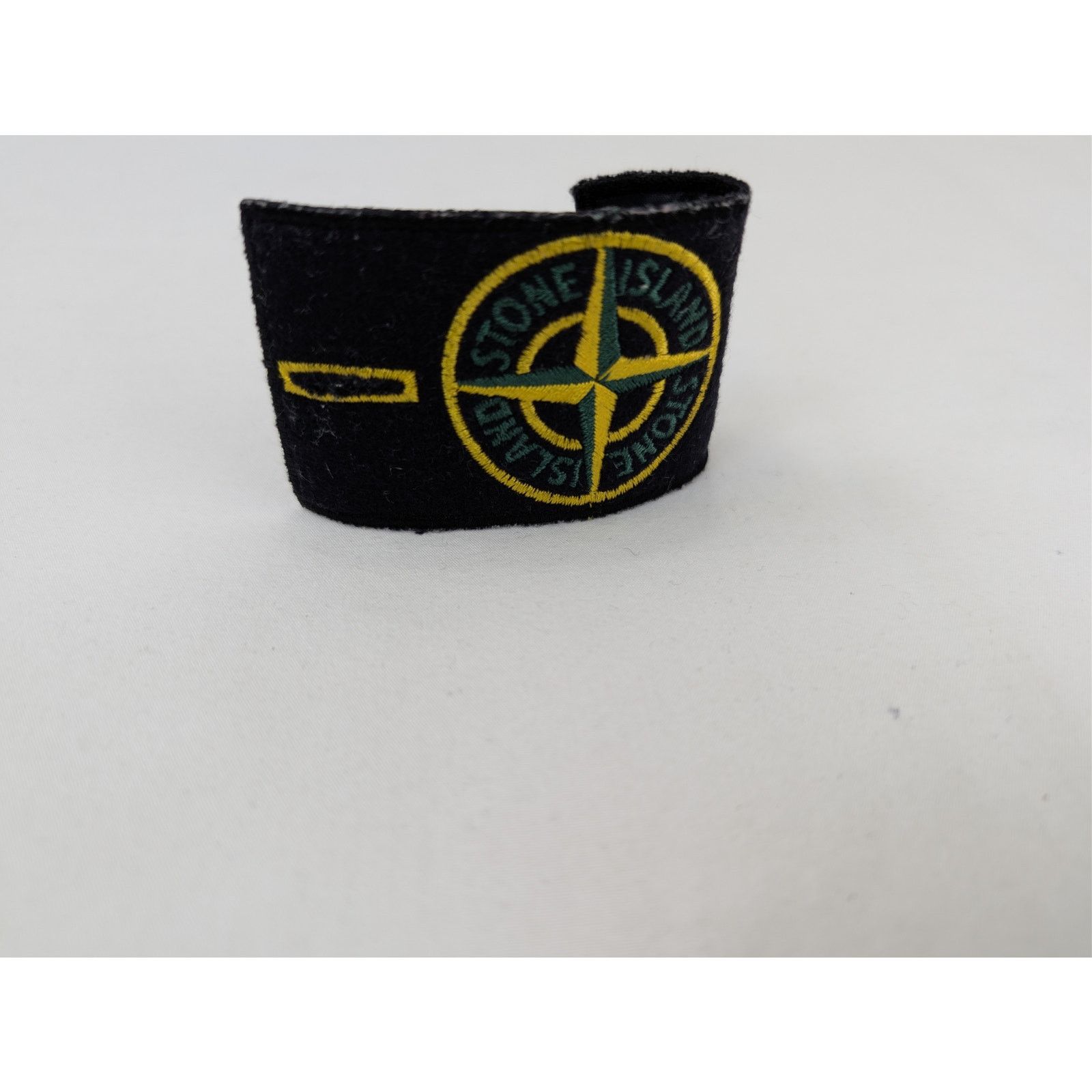 Stone Island o1rshd1 Size: OS / Badge in Black Size ONE SIZE - 6 Thumbnail