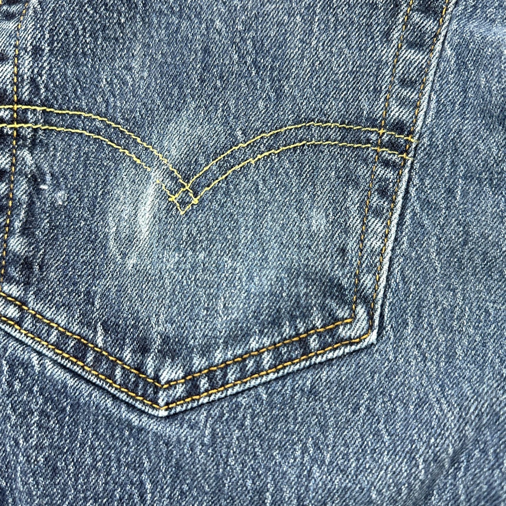 Levi's Levi's 505 Jeans Regular 34x30 Blue Denim 100% Cotton Straight Mid Rise Distressed 5-Pocket Mens Jeans Size US 34 / EU 50 - 3 Thumbnail