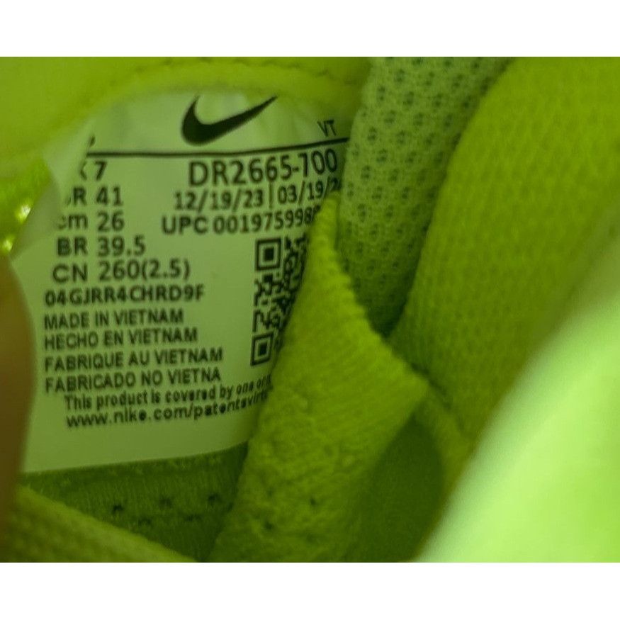 Nike Nike Infinity Run 4 Barely Volt (DR2665-700) Mens Size 8 Size US 8 / EU 41 - 10 Thumbnail
