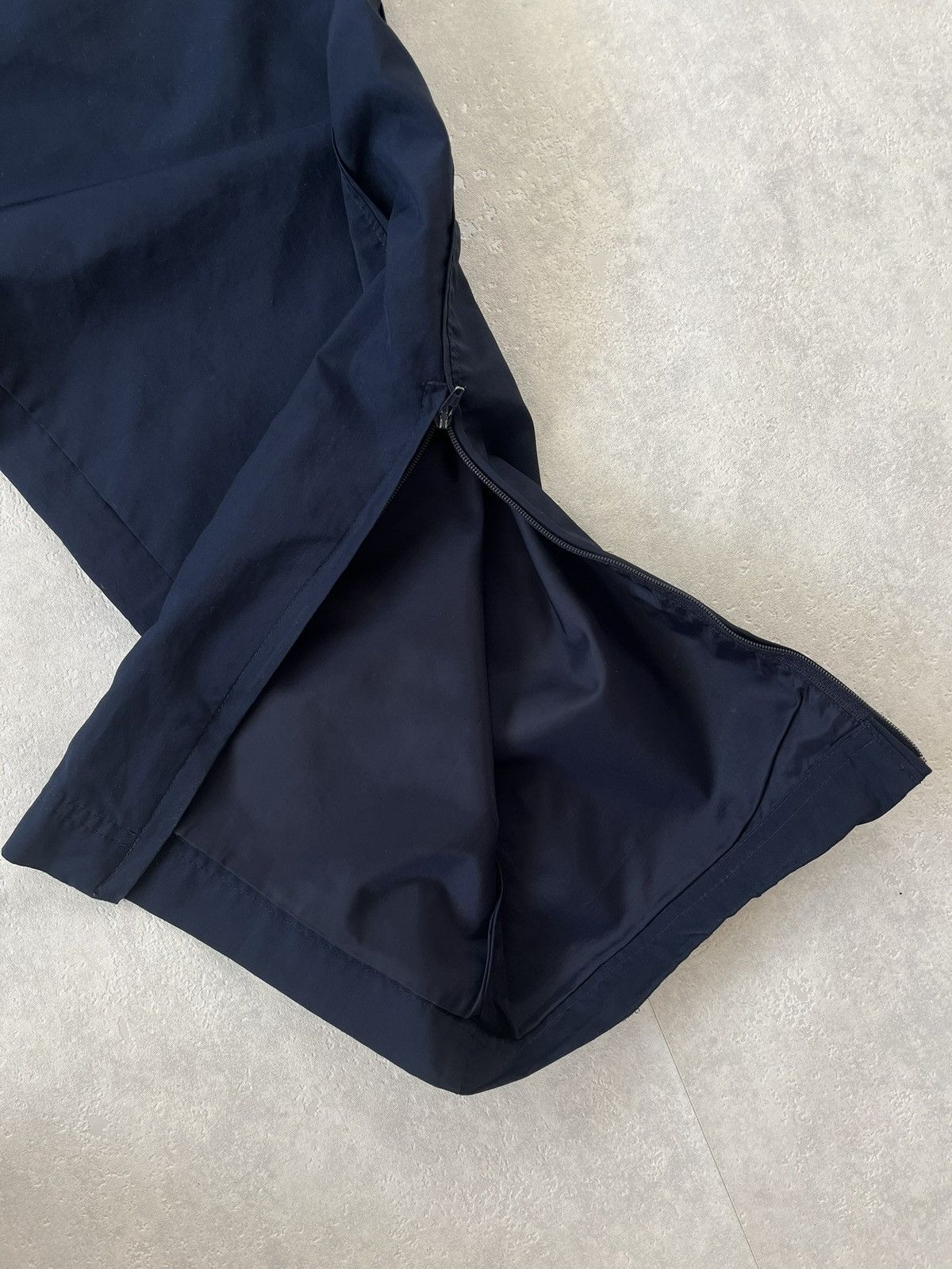 Nike × Vintage 00s Nike Retro Logo Vintage Parachute Baggy Sweapants Size US 33 - 6 Thumbnail