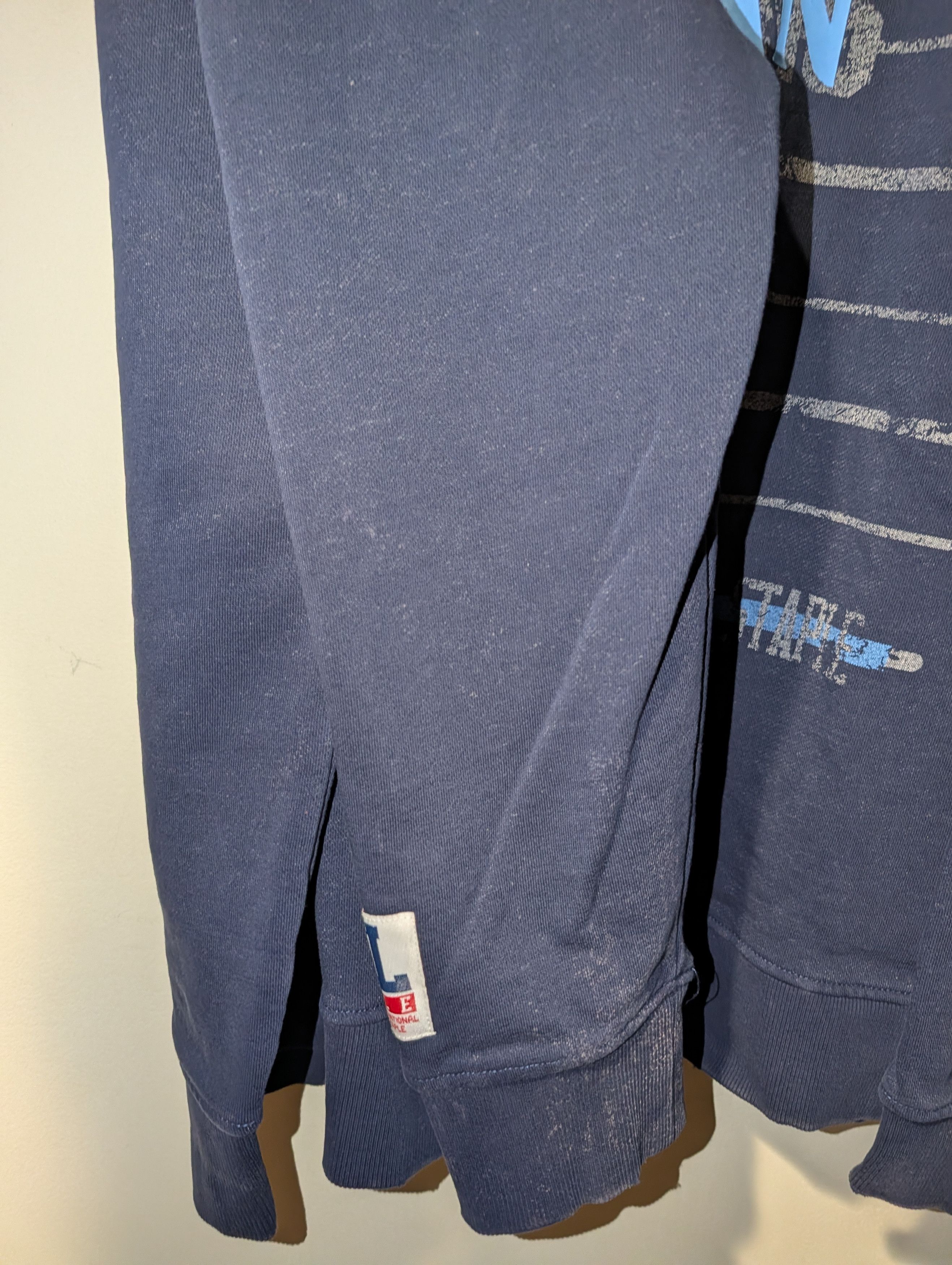 Staple Tennessee Titans Sweatshirt Hoodie NFL Football Oversized Size US XXL / EU 58 / 5 - 6 Thumbnail
