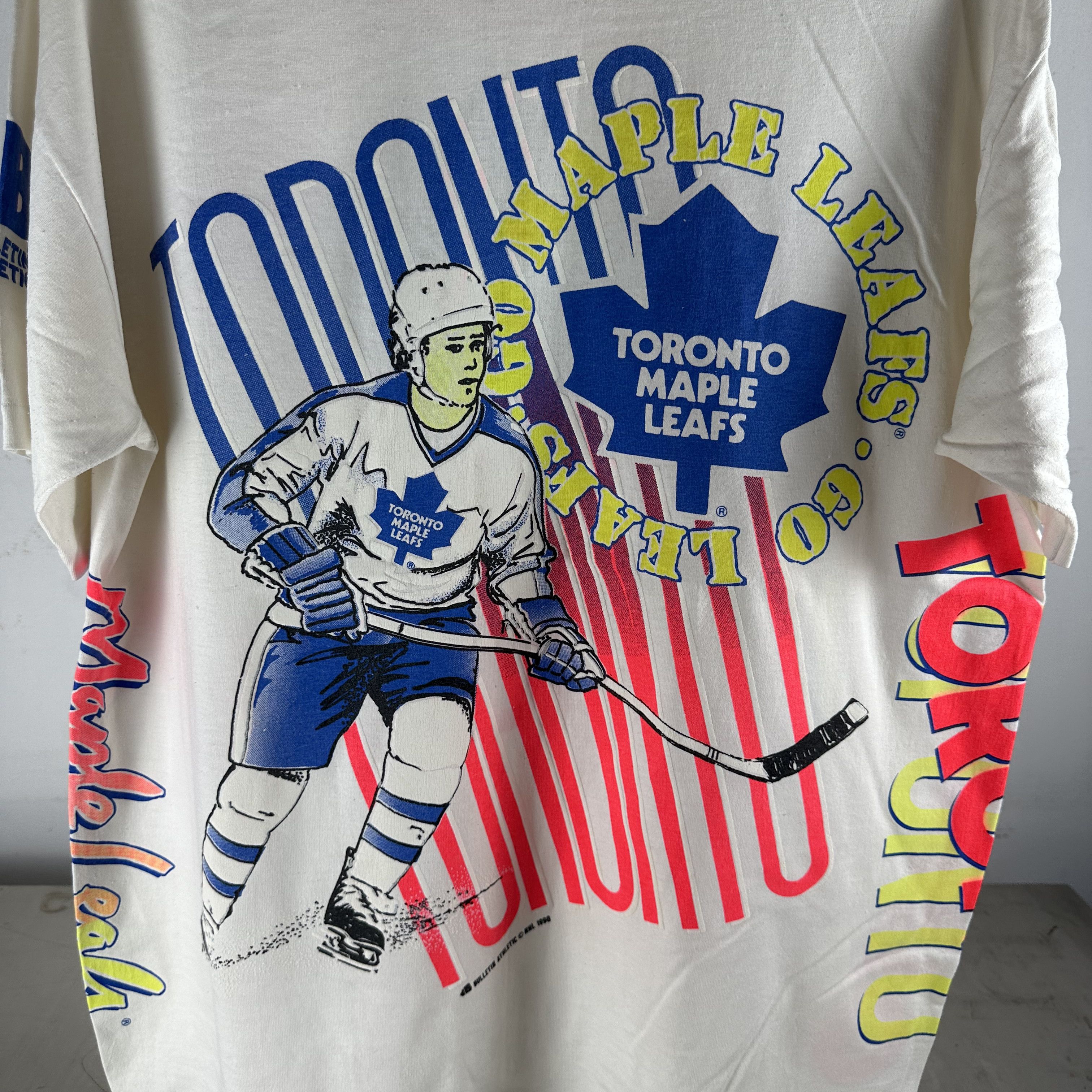 Vintage 1990 Toronto Maple Leafs NHL Bulletin Athletic AOP Tee Size US XL / EU 56 / 4 - 2 Thumbnail