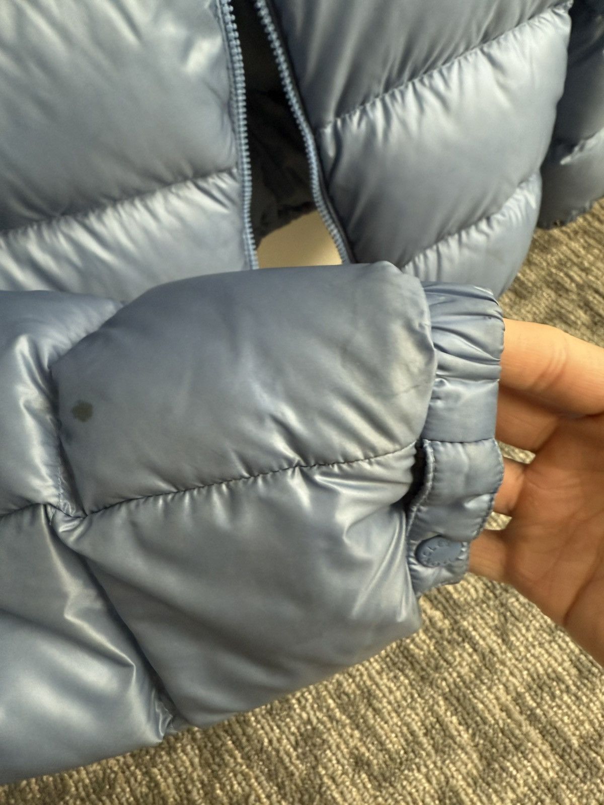 Moncler Light Moncler Jacket Size US S / EU 44-46 / 1 - 10 Thumbnail